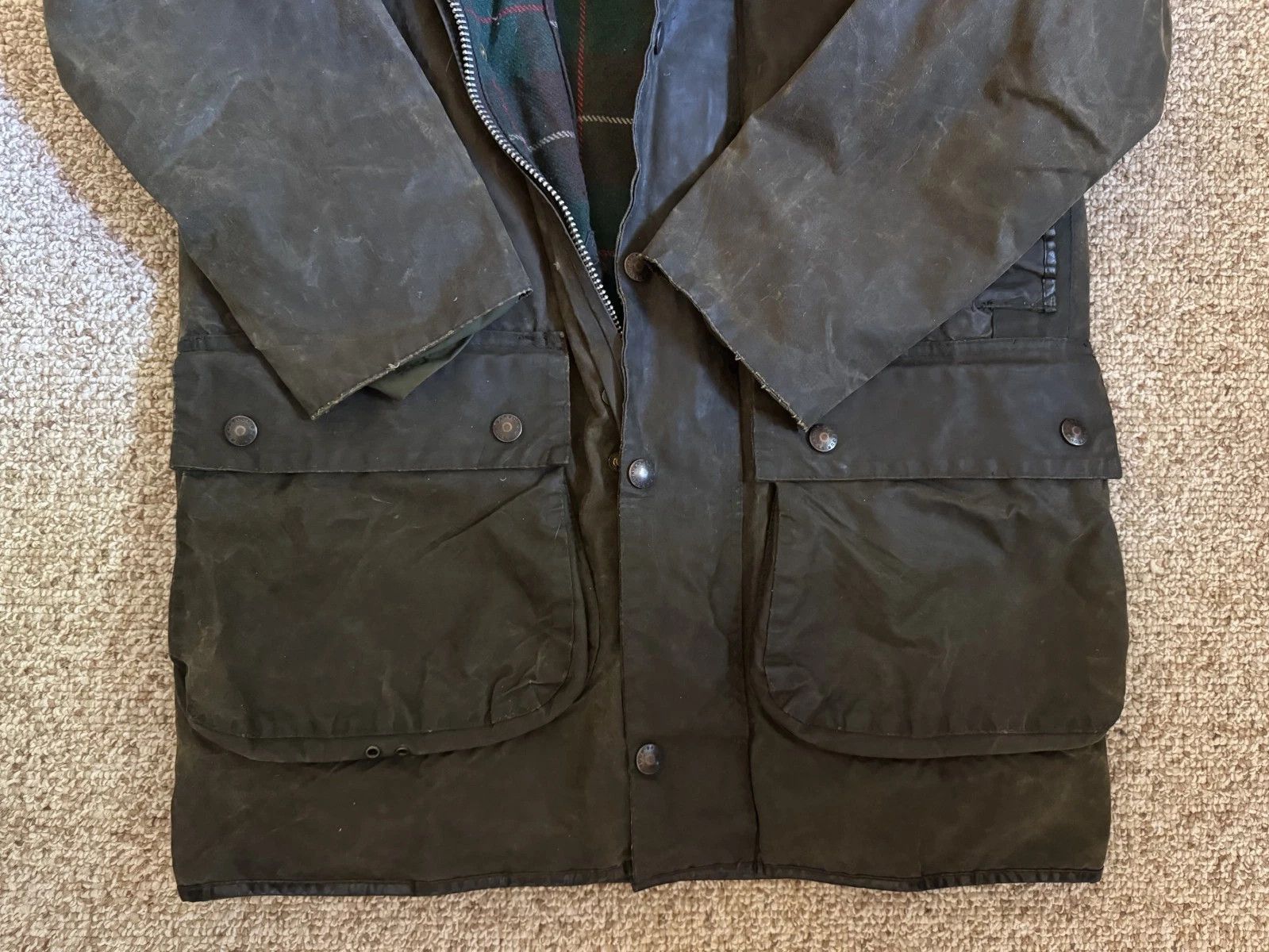 Barbour "NORTHUMBRIA" Parka Jacket (waxed, lined, olive, C38 S-M) Size US M / EU 48-50 / 2 - 6 Thumbnail