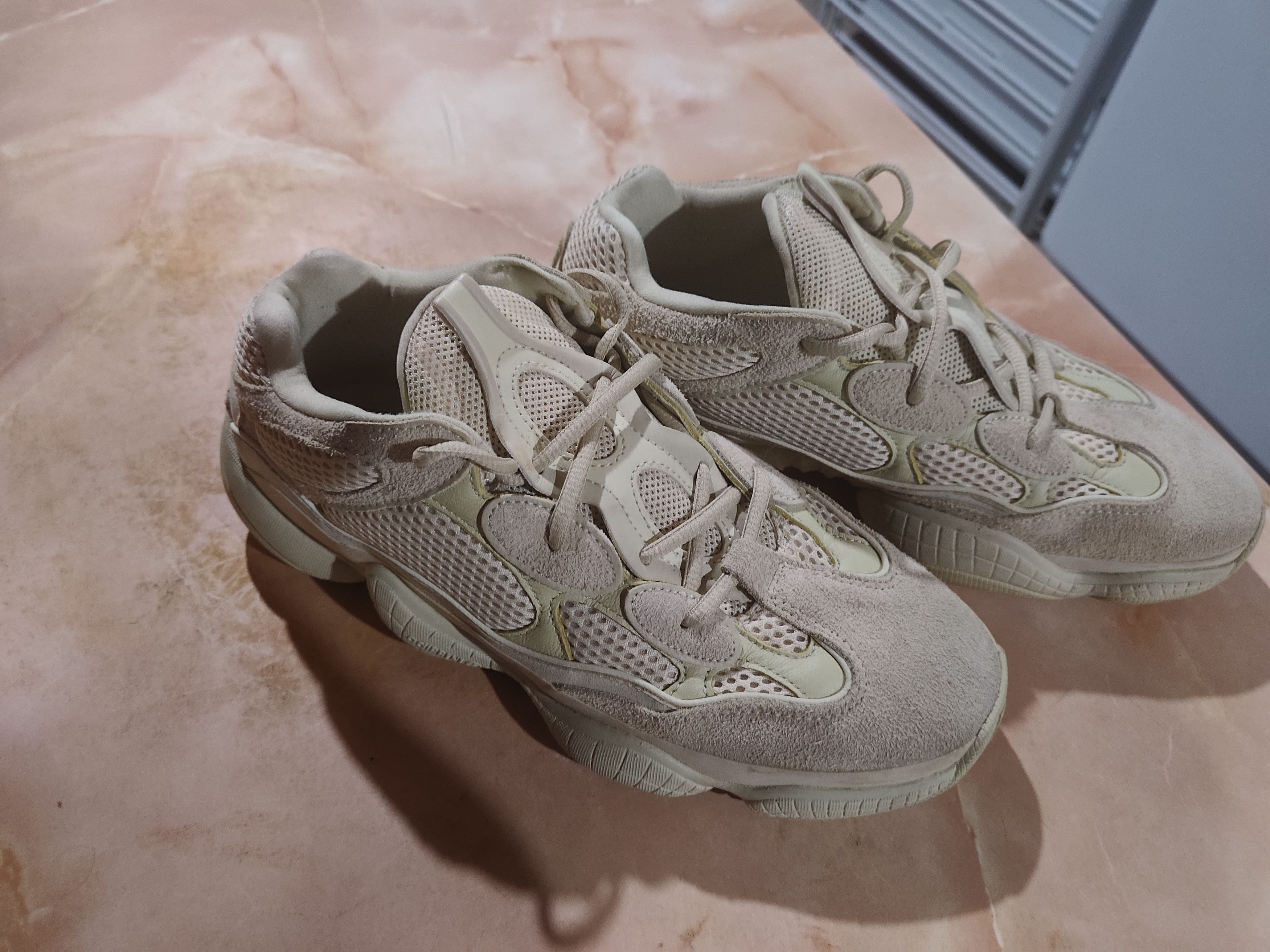 Adidas Adidas Yeezy 500 / Super Moon Yellow Size US 10 / EU 43 - 3 Thumbnail
