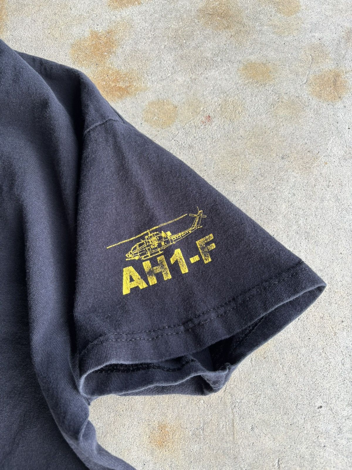 Other Vintage 90s Cobra AH1F Military Attack Chopper Faded Tee Size US M / EU 48-50 / 2 - 4 Thumbnail