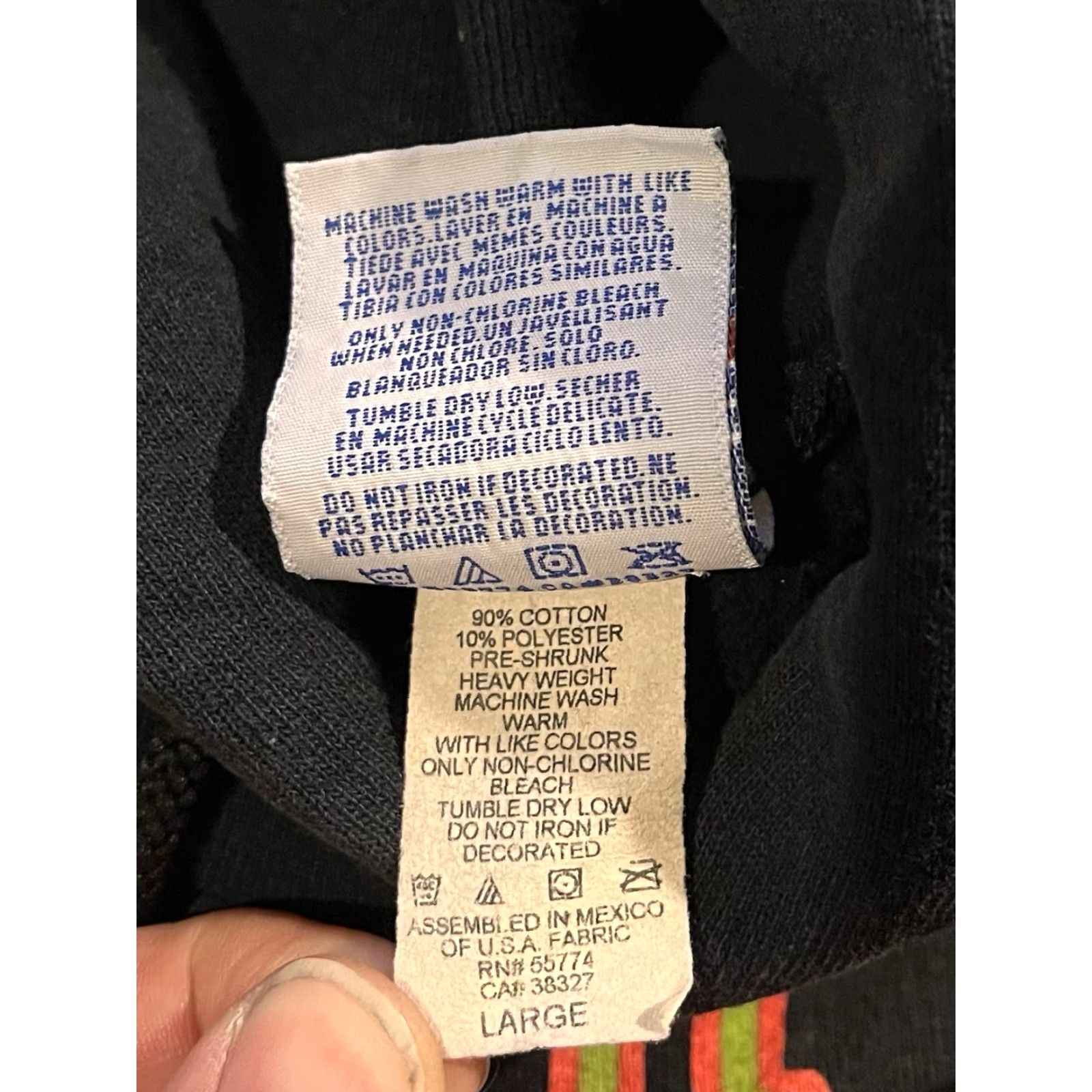 Vintage VINTAGE Yes 2002 Tour Hoodie Men’s Large Black Distressed Y2K Logo Graphic Print Hooded Pockets Mens Size US L / EU 52-54 / 3 - 6 Thumbnail