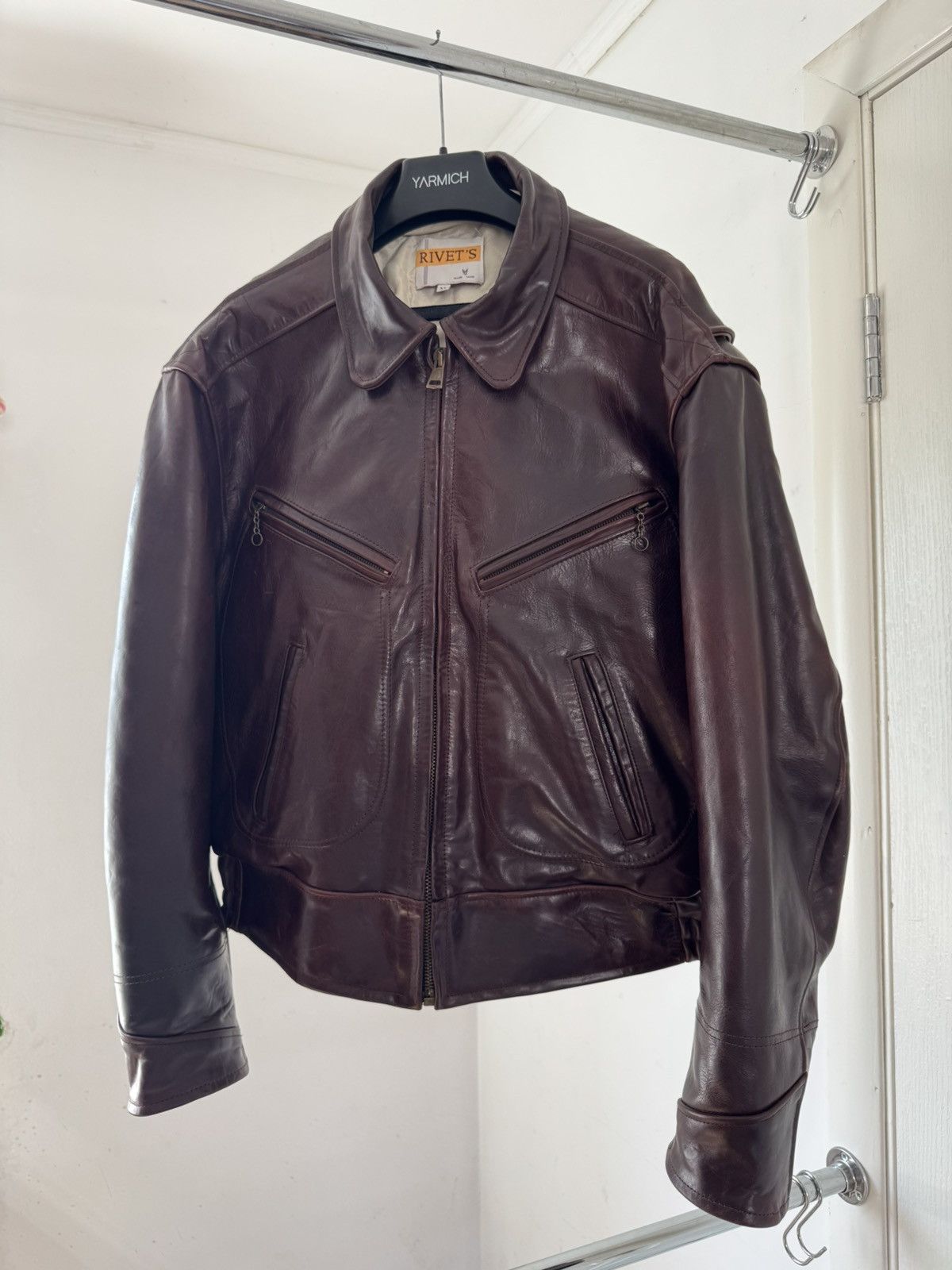 Vintage Vintage 1990 RIVETS BIKER LEATHER Jacket Deep Brown Size US XL / EU 56 / 4 - 2 Thumbnail