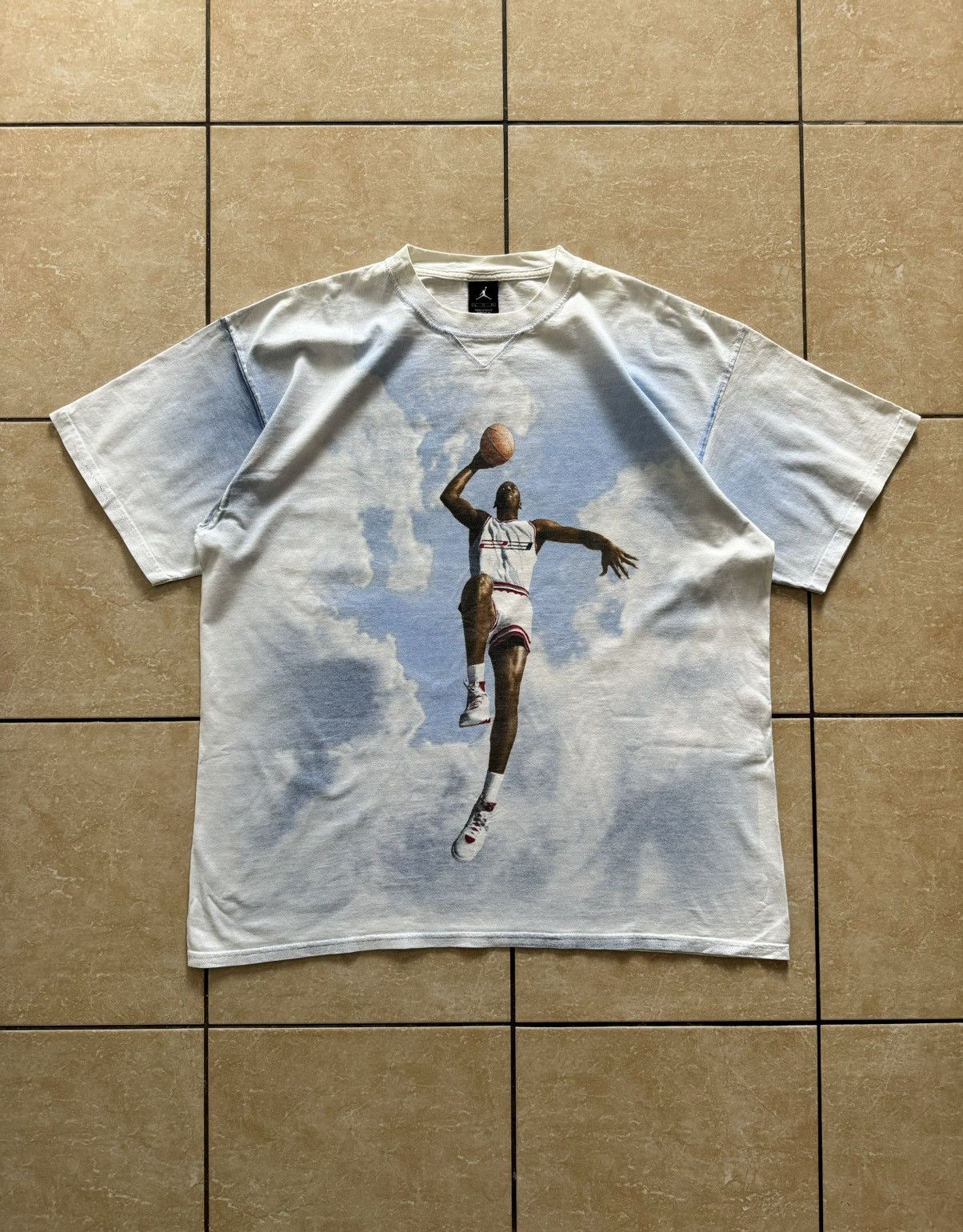 image of Jordan Nike Vintage Air Jordan Jump Over Clouds Jumpman Boxy Over Print T-Shirt, Men's (Size XL)