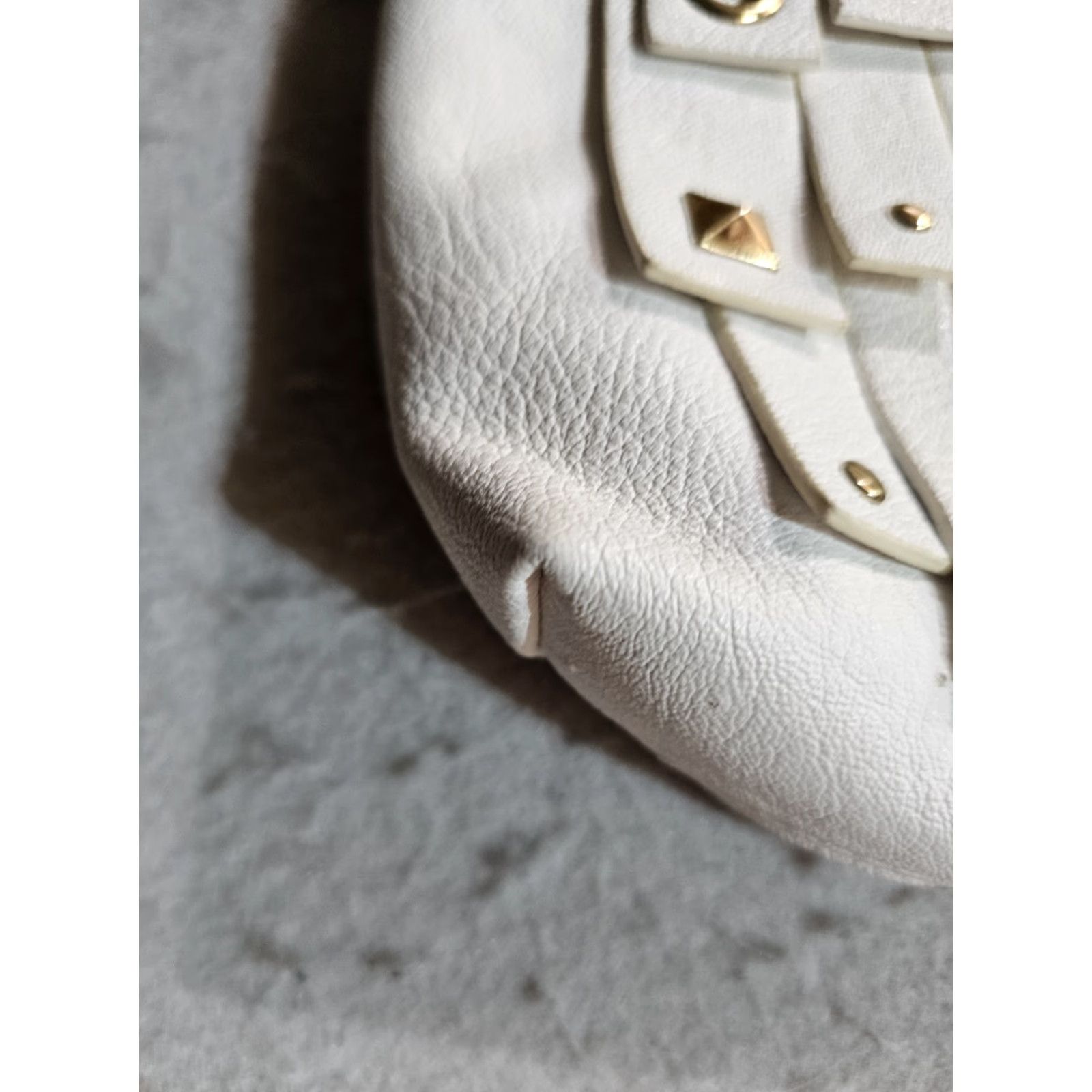 Vintage VINTAGE Rara Avis by Iris Apfel Handbag Owl Purse White With Gold Accents Beaded Faux Leather Womens M Bag Size ONE SIZE - 5 Thumbnail