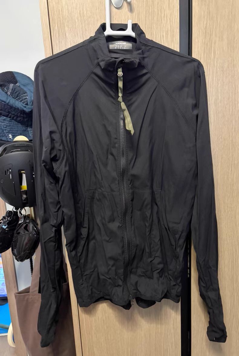 Acronym Acronym J97 Jacket。 Q6 Size US L / EU 52-54 / 3 - 1 Thumbnail