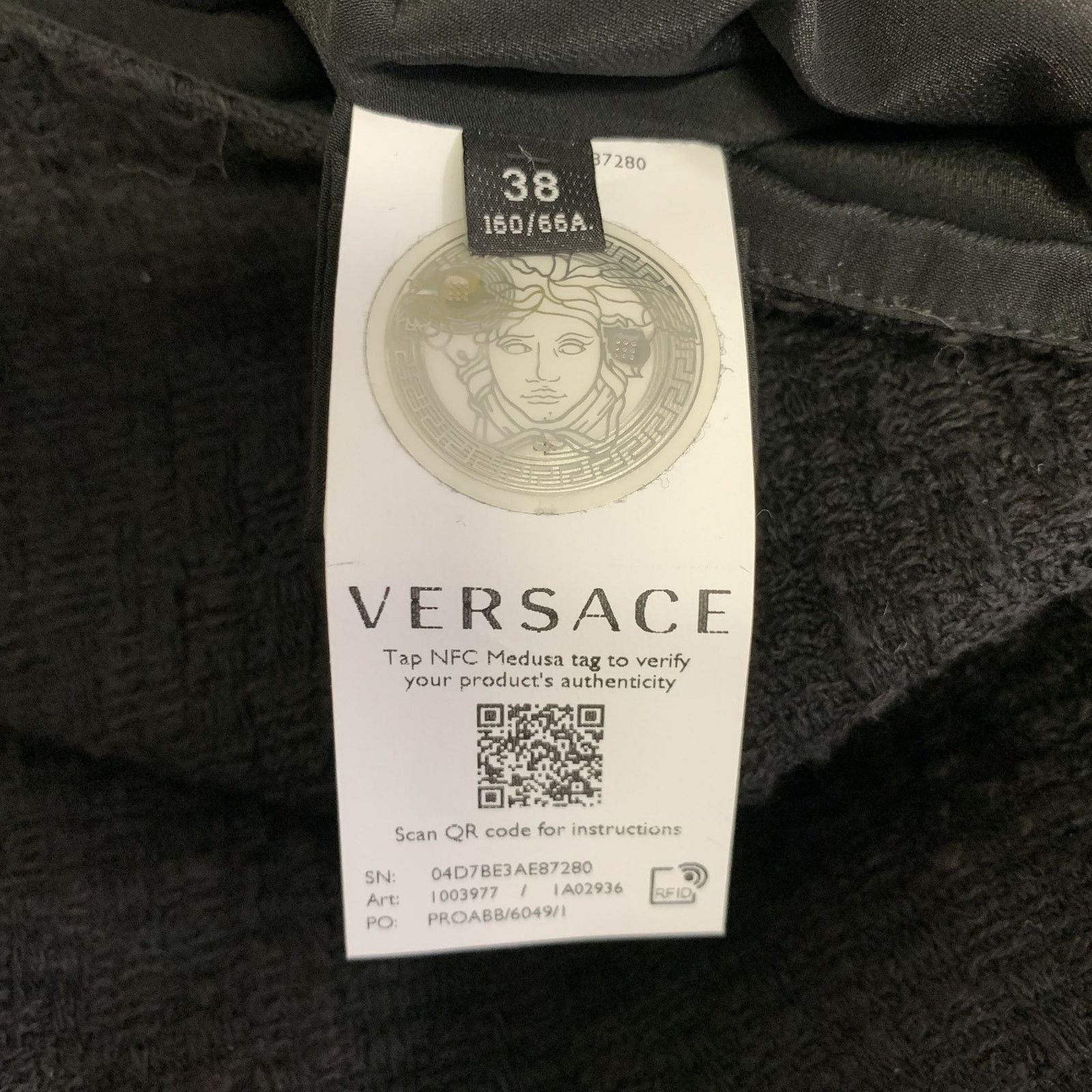 Versace VERSACE Size 2 Black Gold Cotton Chain Mini Skirt Size XS / US 0-2 / IT 36-38 - 5 Thumbnail