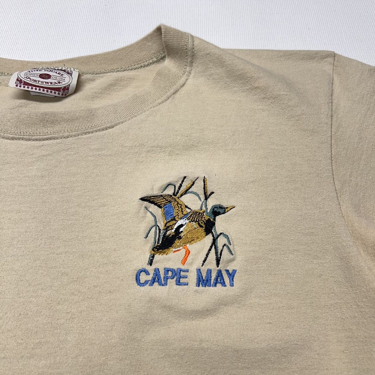 Vintage VTG Cape May Tee Shirt Beige Embroidered Bird New Jersey USA Size US L / EU 52-54 / 3 - 5 Thumbnail