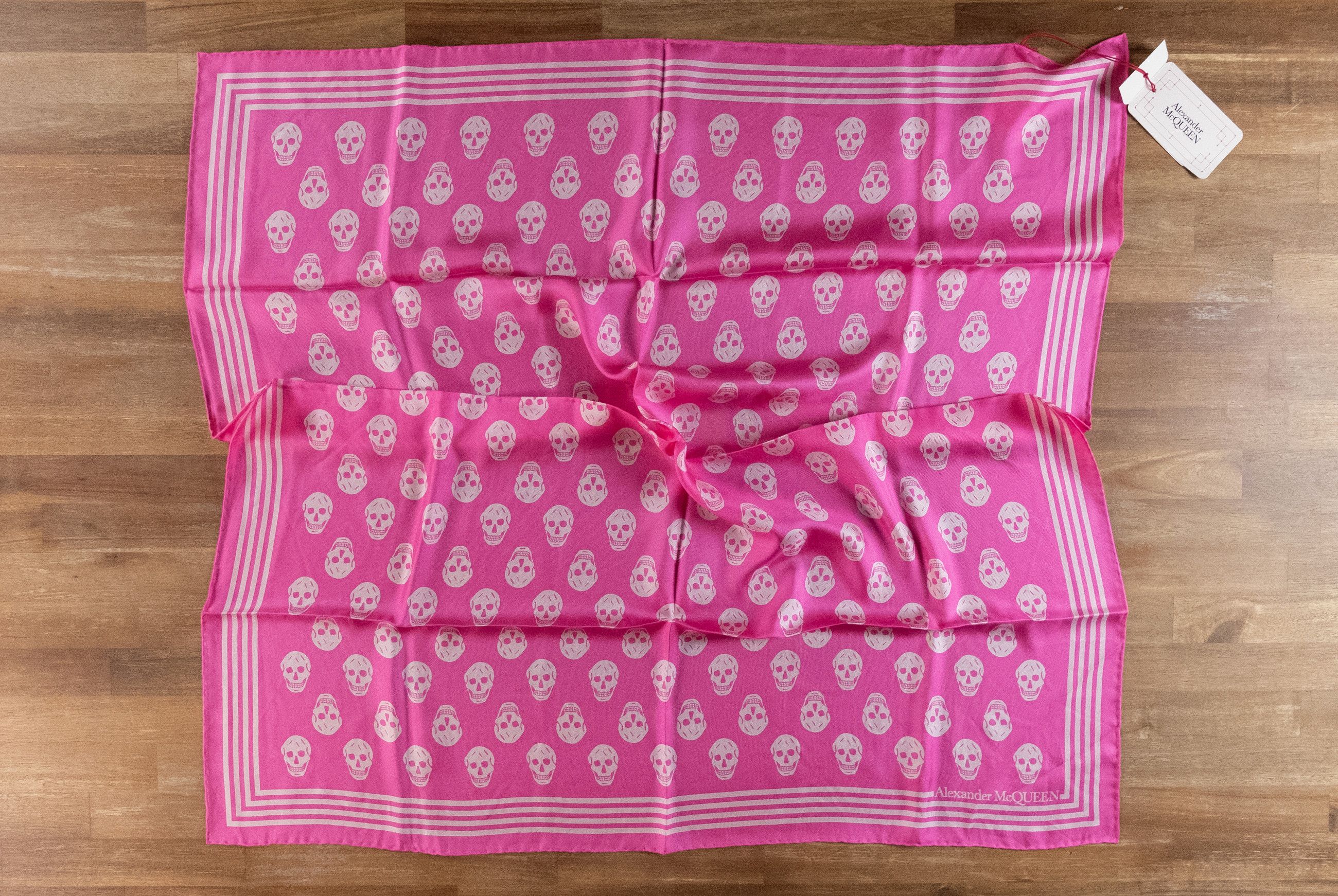Alexander McQueen ALEXANDER MCQUEEN pink Biker Skull FO silk square scarf q Size ONE SIZE - 1 Thumbnail