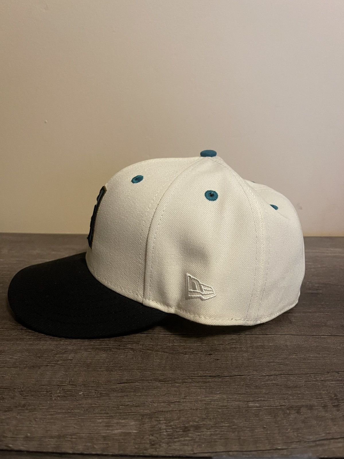 New Era 7 1/2 Arizona Diamondbacks “Tropic” Fitted Size ONE SIZE - 4 Thumbnail