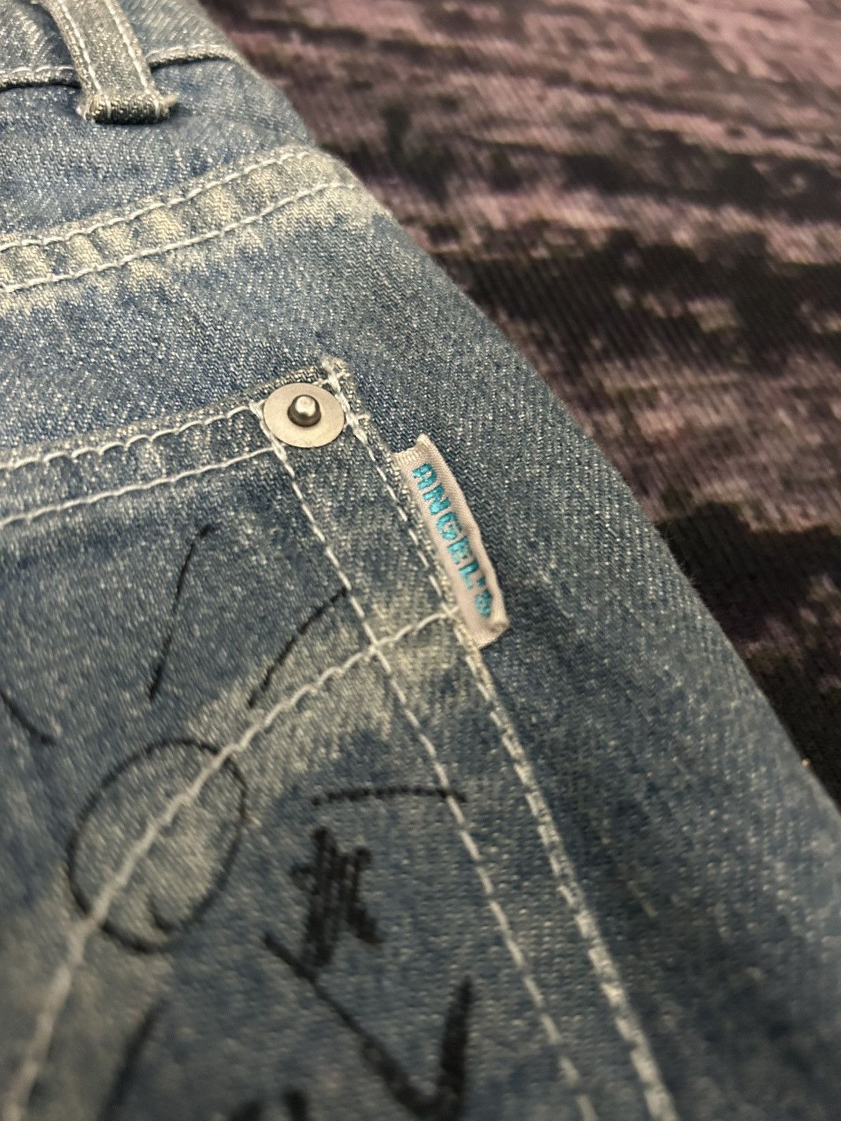 Angel Blue Vintage Angel Blue Claw Mark Faded Flare Jeans Size US 28 / EU 44 - 14 Thumbnail