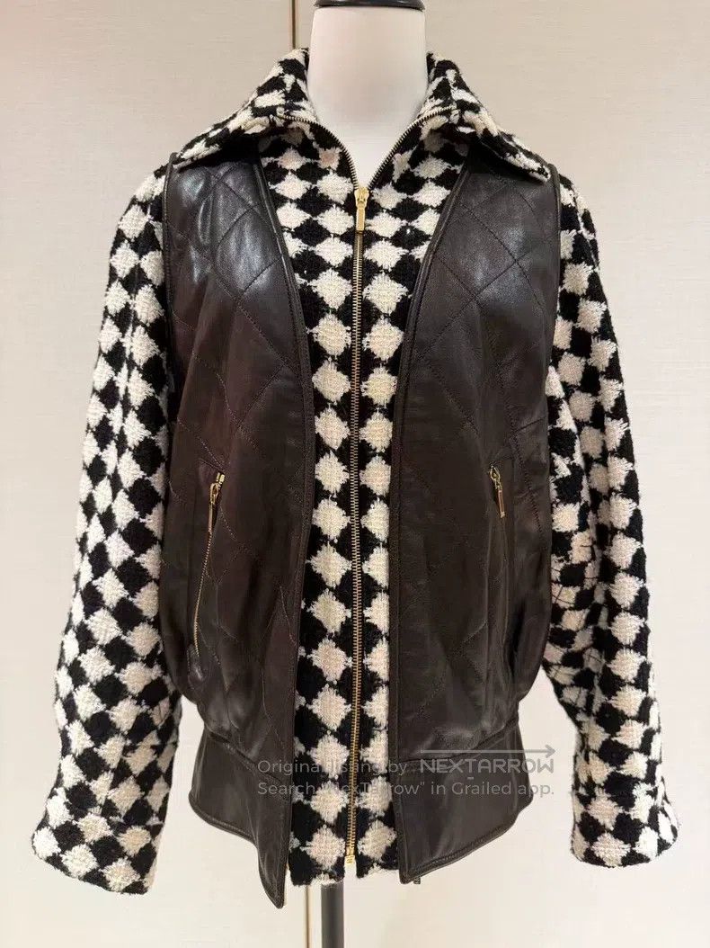 Chanel Chanel Coat Size XS / US 0-2 / IT 36-38 - 1 Thumbnail