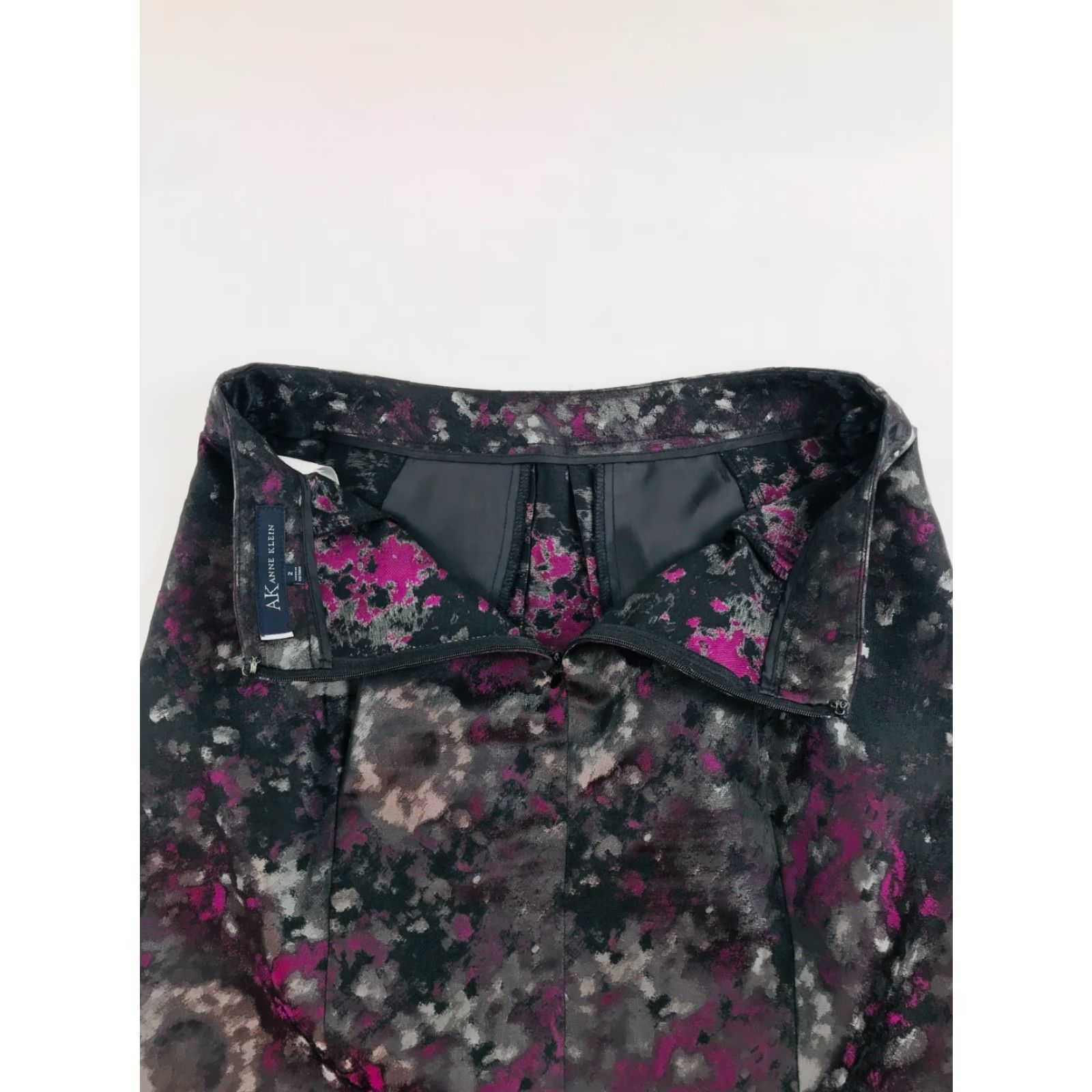 Anne Klein Anne Klein Skirt Womens 2 Black Purple Back Zip Straight & Pencil Cut Vintage No 2 Size 26" / US 2 / IT 38 - 4 Thumbnail