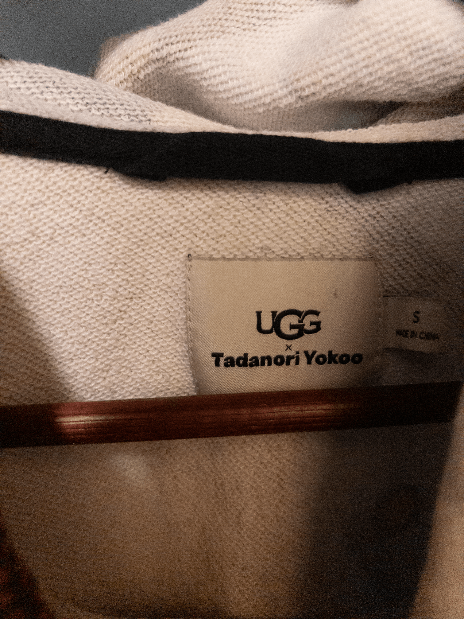Ugg UGG x Tadanori Yokoo Limited Edition Hoodie "Wonderland II" Size US L / EU 52-54 / 3 - 2 Thumbnail