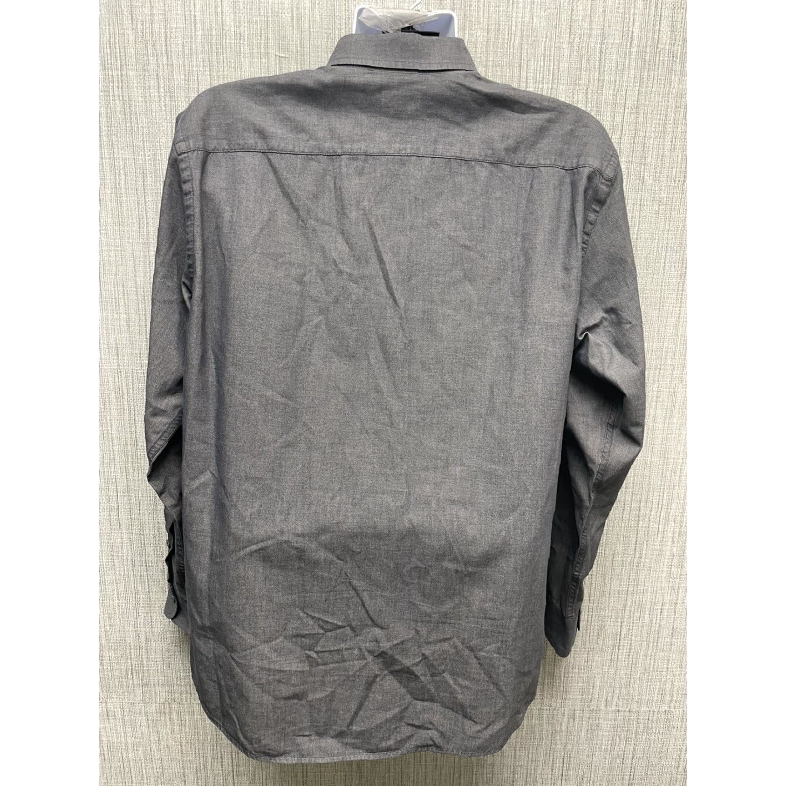 UNTUCKit UNTUCKit Button-Up Shirt Long Sleeve 100% Cotton Mens XL Gray(Button-Down) Size US XL / EU 56 / 4 - 5 Thumbnail