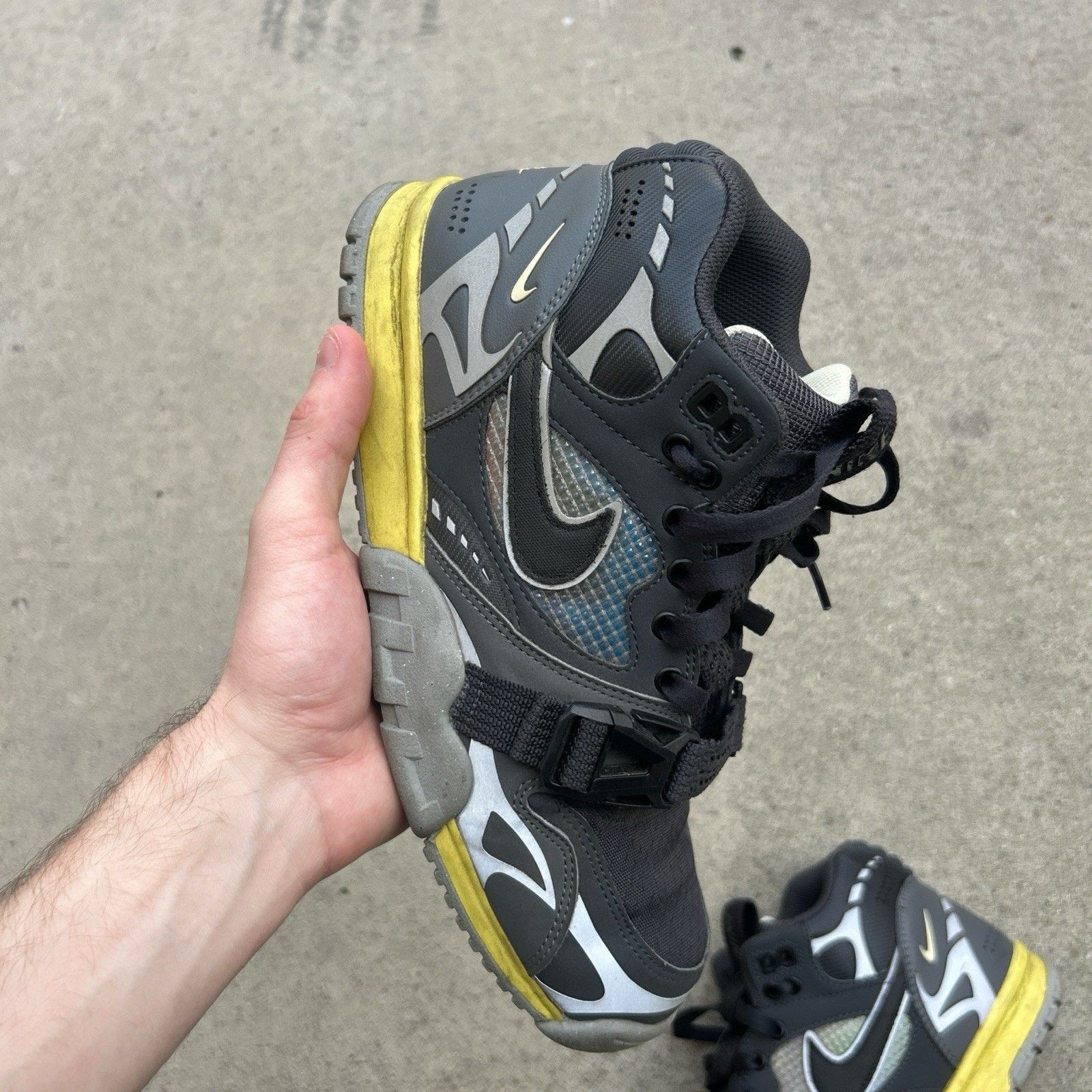 Nike Size 10 - Nike Air Trainer 1 Utility Dark Smoke Grey Size US 10 / EU 43 - 2 Thumbnail