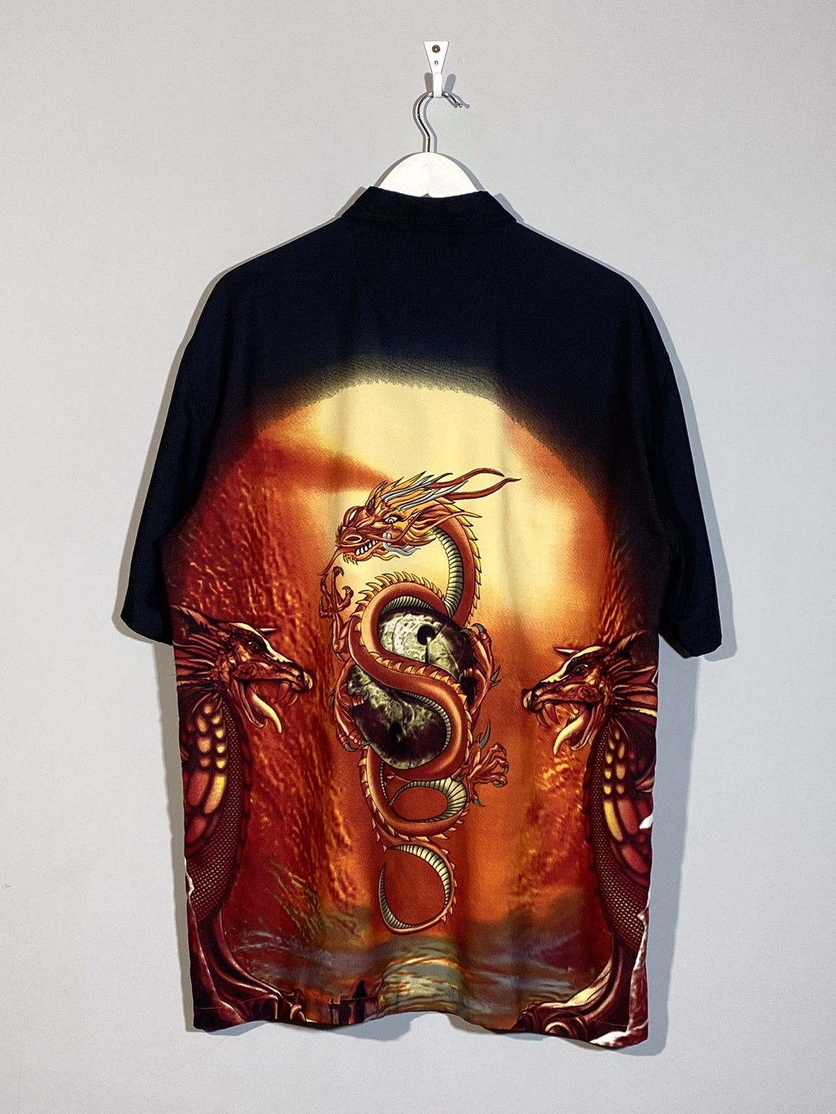 Japanese Brand × Vintage Vintage Y2k Dragon Japanese Avant Garde streetwear shirt Size US XL / EU 56 / 4 - 2 Thumbnail