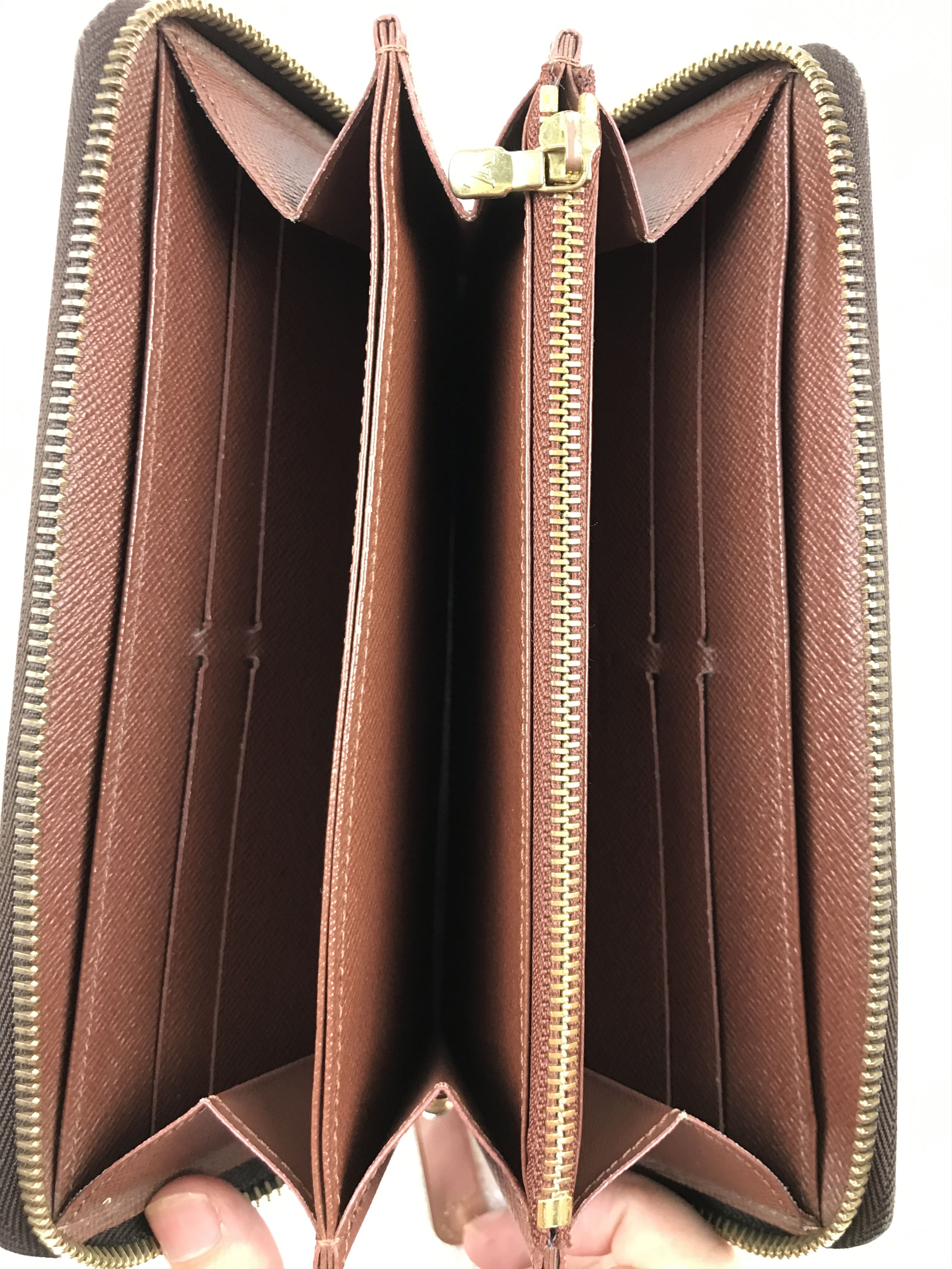 Louis Vuitton Louis Vuitton Monogram Long Wallet Zip Around Come With Box Size ONE SIZE - 6 Thumbnail