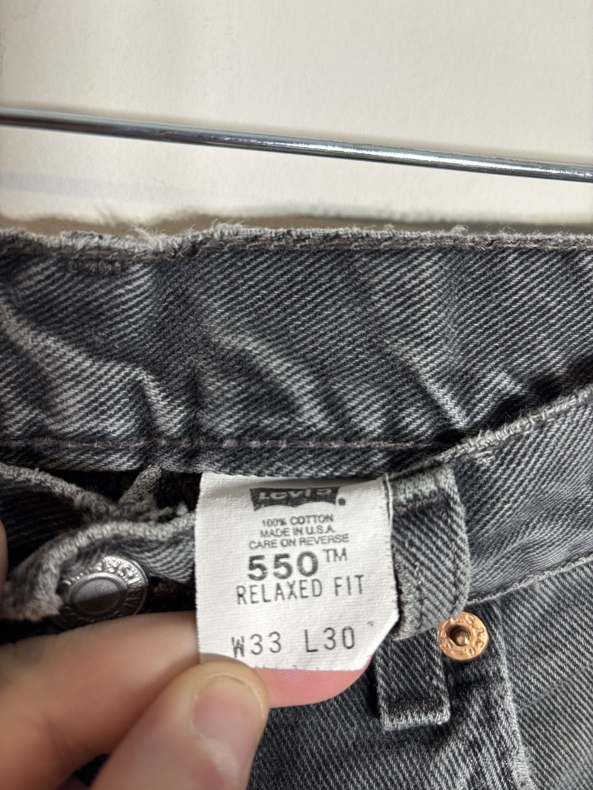 Levi's VTG 90s Levi's 550 Relaxed Jeans Mens 32x28 Black USA Denim Size US 32 / EU 48 - 3 Thumbnail