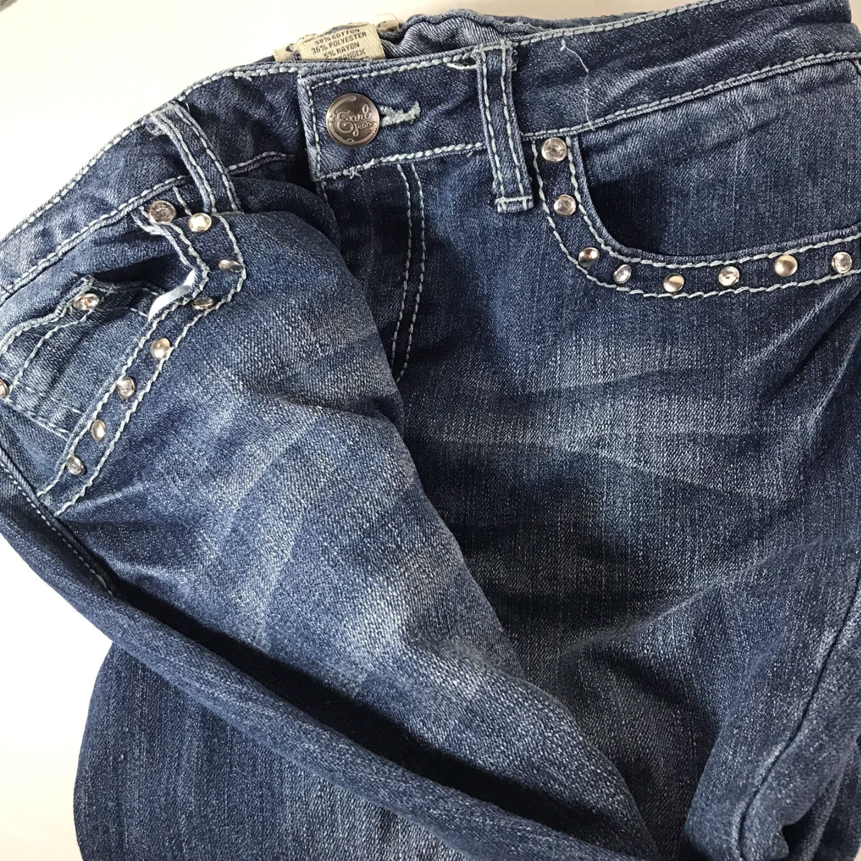 Vintage Earl Jean Jeans Women 8 Cropped Denim Blue Stretch Pockets Embroidered Rhinestone Zipper Womens Size 30" / US 8 / IT 44 - 2 Thumbnail