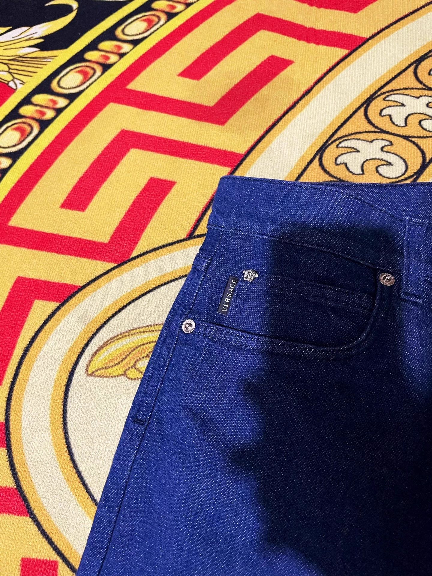 Versace Versace Main Line Limited Poster Whirlpool Jeans Size US 30 / EU 46 - 5 Thumbnail