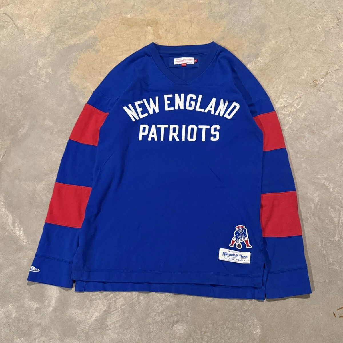 Mitchell & Ness Vtg Mitchell & Ness New England Patriots Throwback Jersey Size US M / EU 48-50 / 2 - 2 Thumbnail