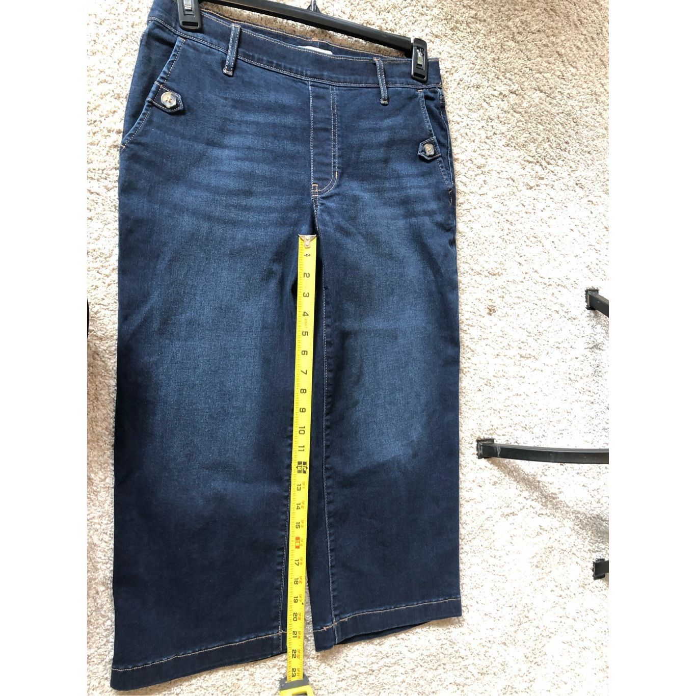Croft & Barrow Croft & Barrow Women’s Blue Capri Style Blue Jeans Size S NW Size 27" / US 4 / IT 40 - 8 Thumbnail