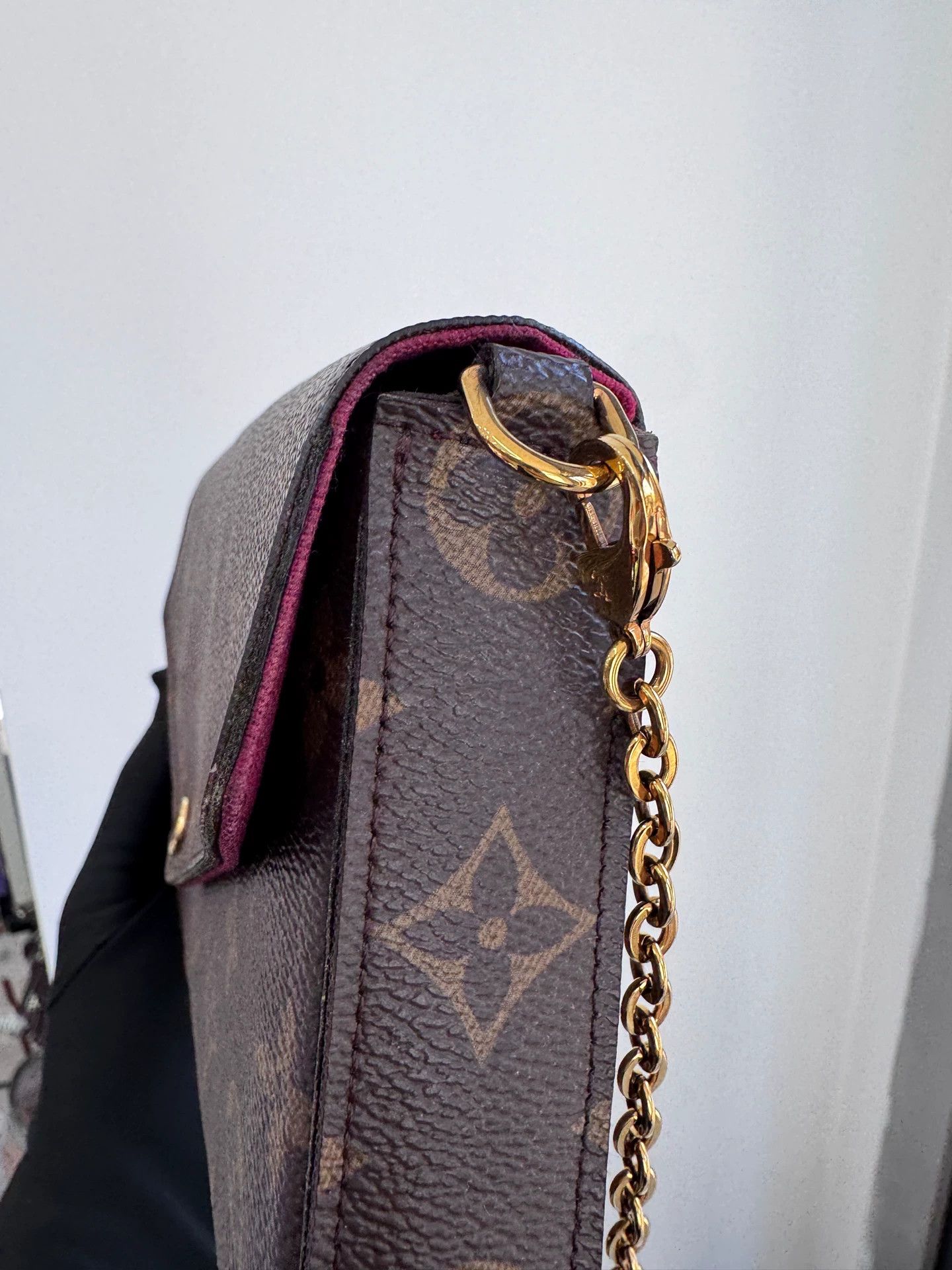 Louis Vuitton LV Pochette Felicie 3-in-1 Monogram Crossbody Bag Size ONE SIZE - 7 Thumbnail