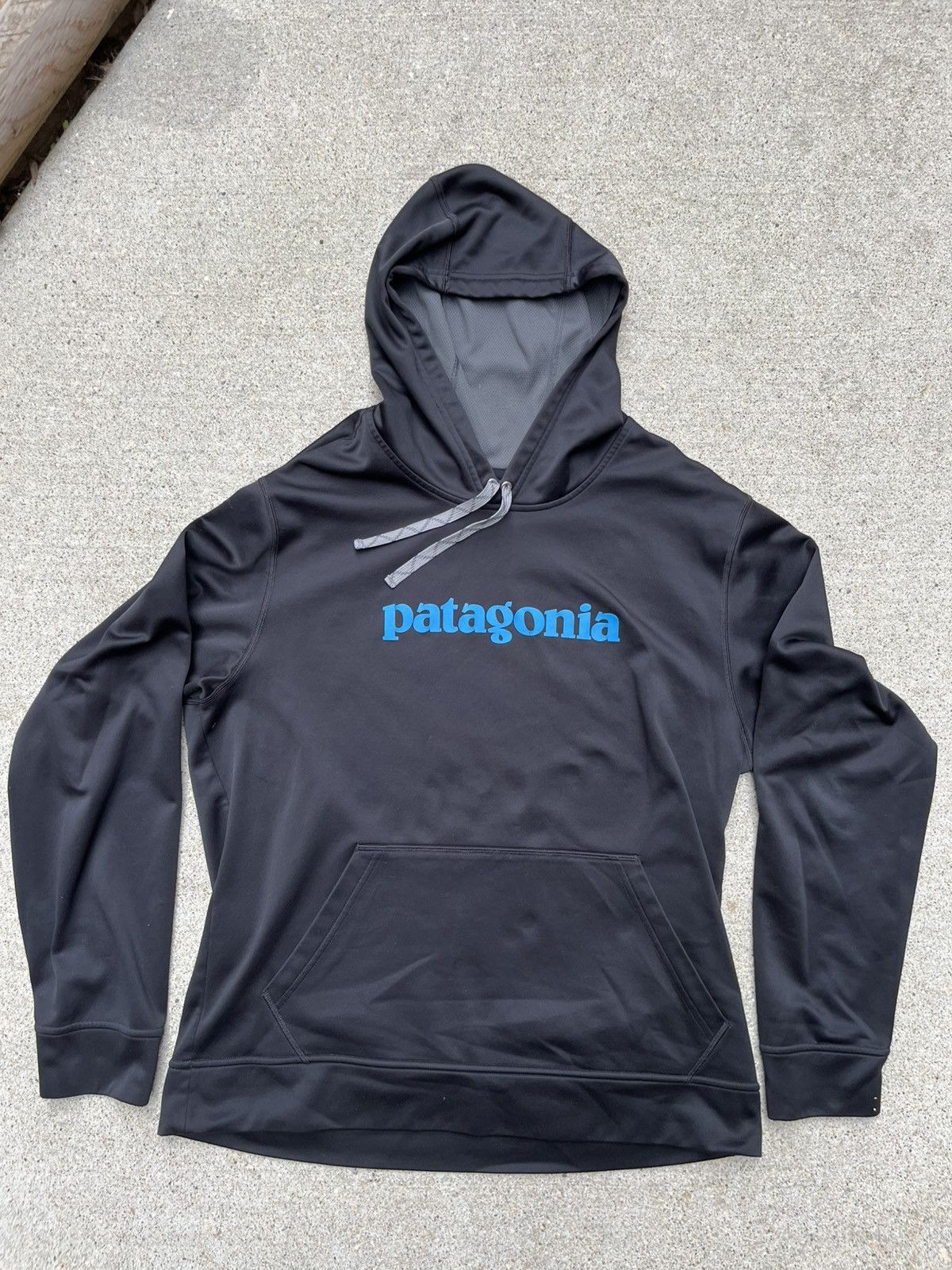 Patagonia Patagonia Tech Black Logo Hoodie Size US L / EU 52-54 / 3 - 2 Thumbnail
