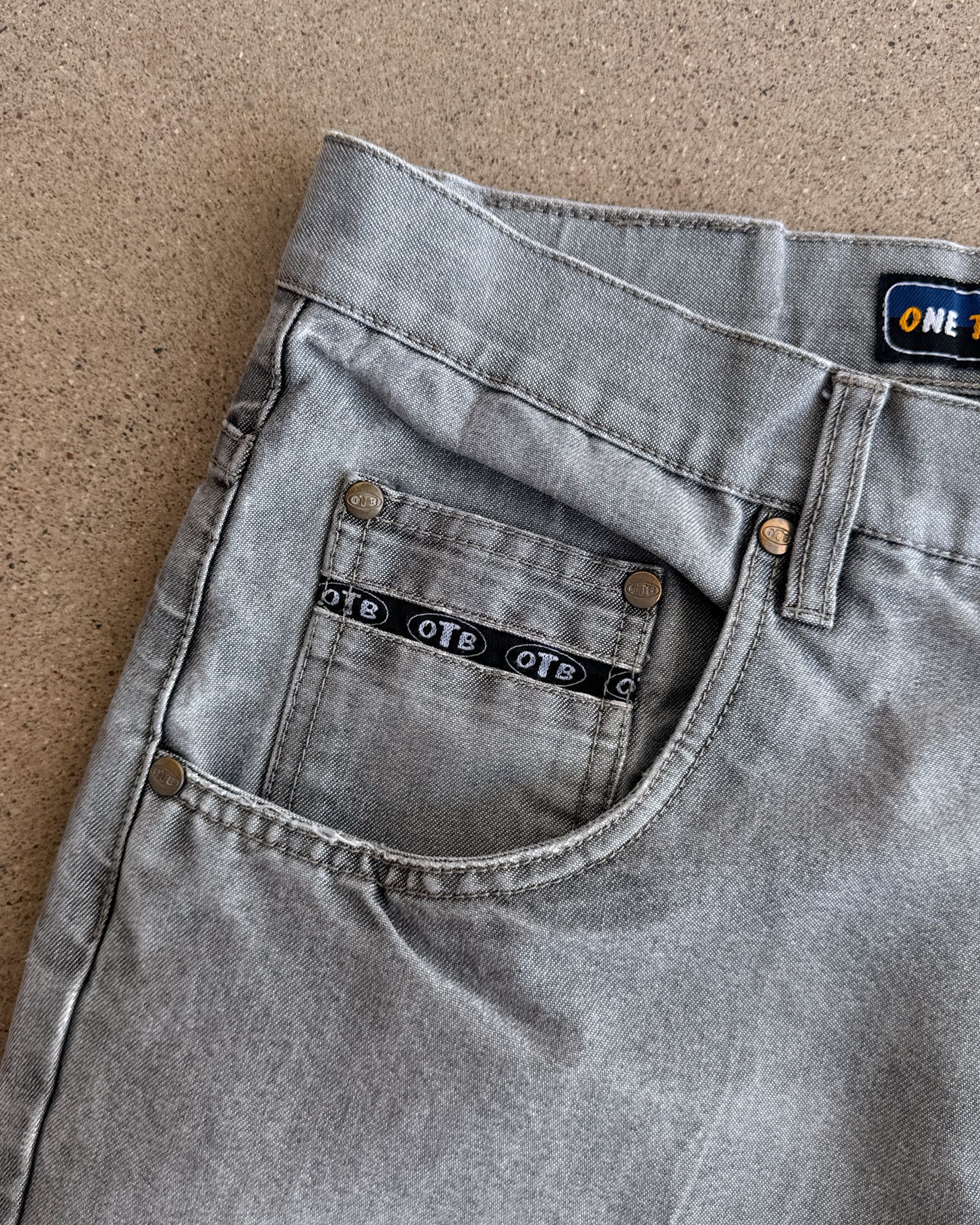 Vintage Vintage OTB Jeans Gray Wash Y2K Men's 32 Slim Straight Fit Size US 32 / EU 48 - 4 Thumbnail