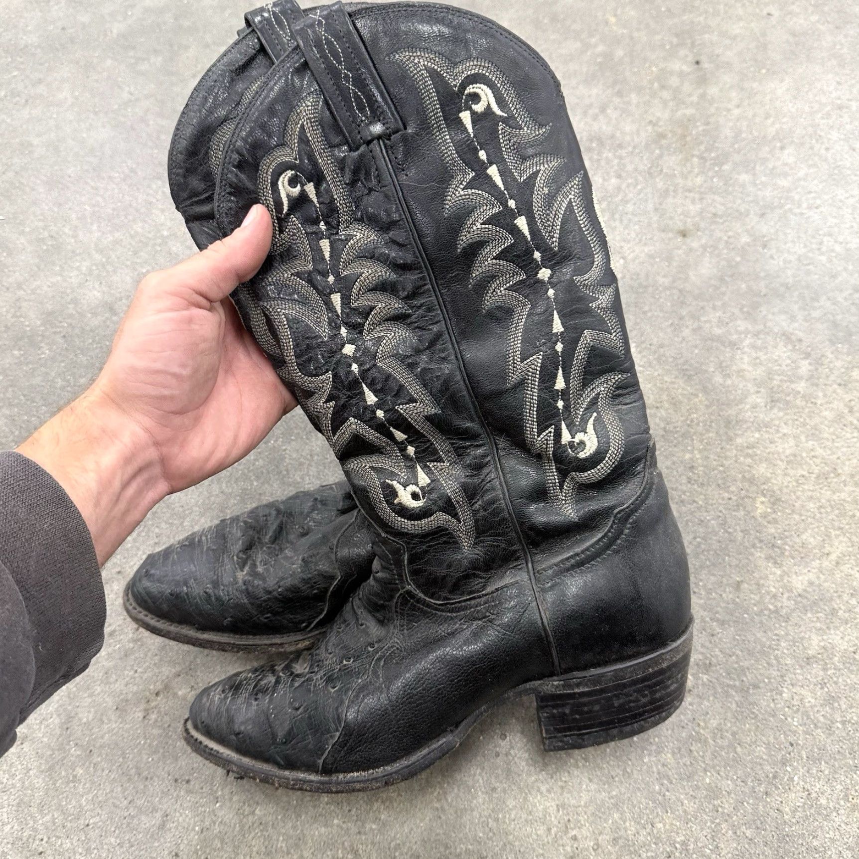 Tony Lama VINTAGE Tony Lama Boots Western Cowboy Distressed Exotic Black Ostrich Leather 8.5 D Mens Size US 9 / EU 42 - 5 Thumbnail