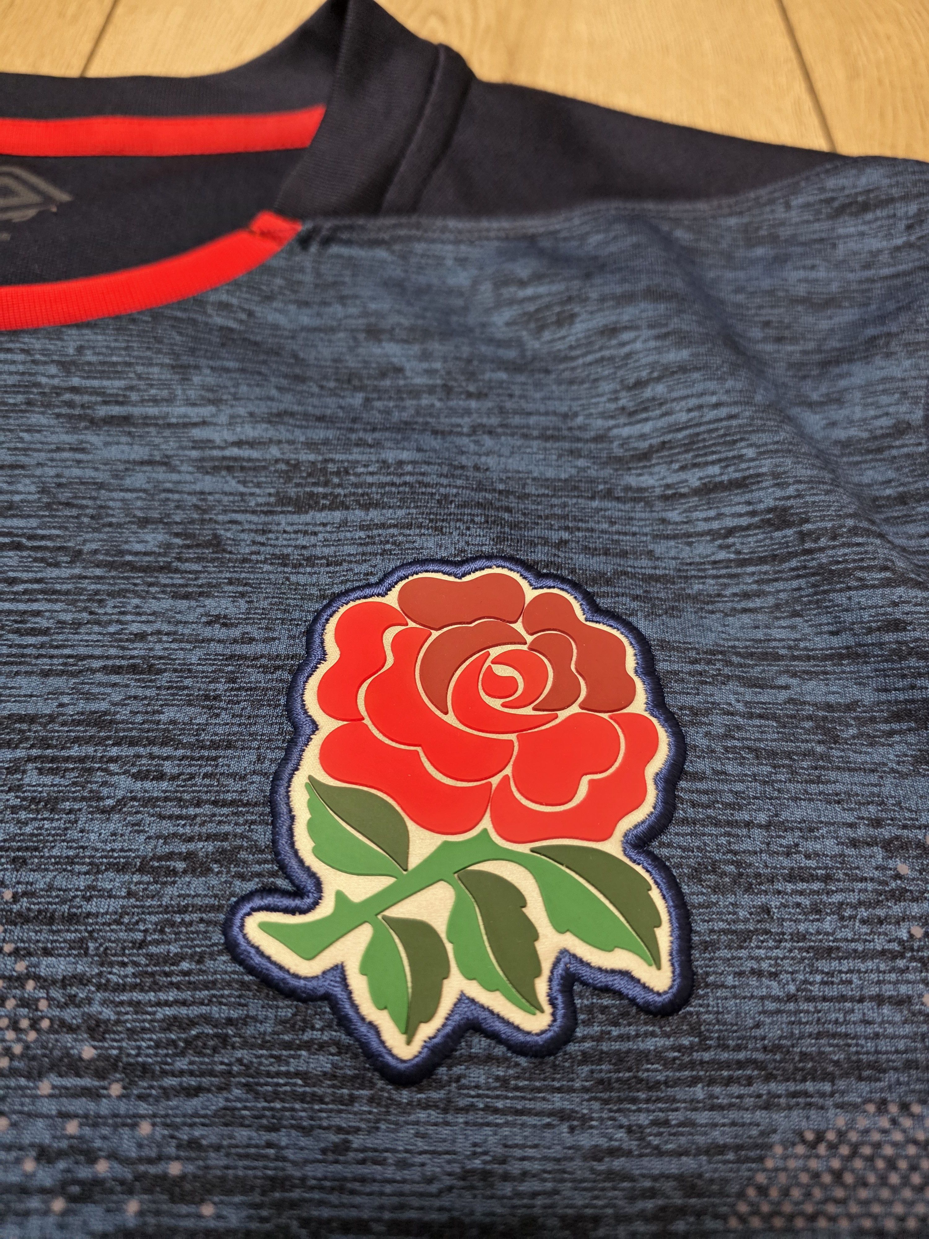 Umbro ENGLAND RUGBY JERSEY ENGLAND RUGBY SHIRT BLUE O2 Size US L / EU 52-54 / 3 - 4 Thumbnail