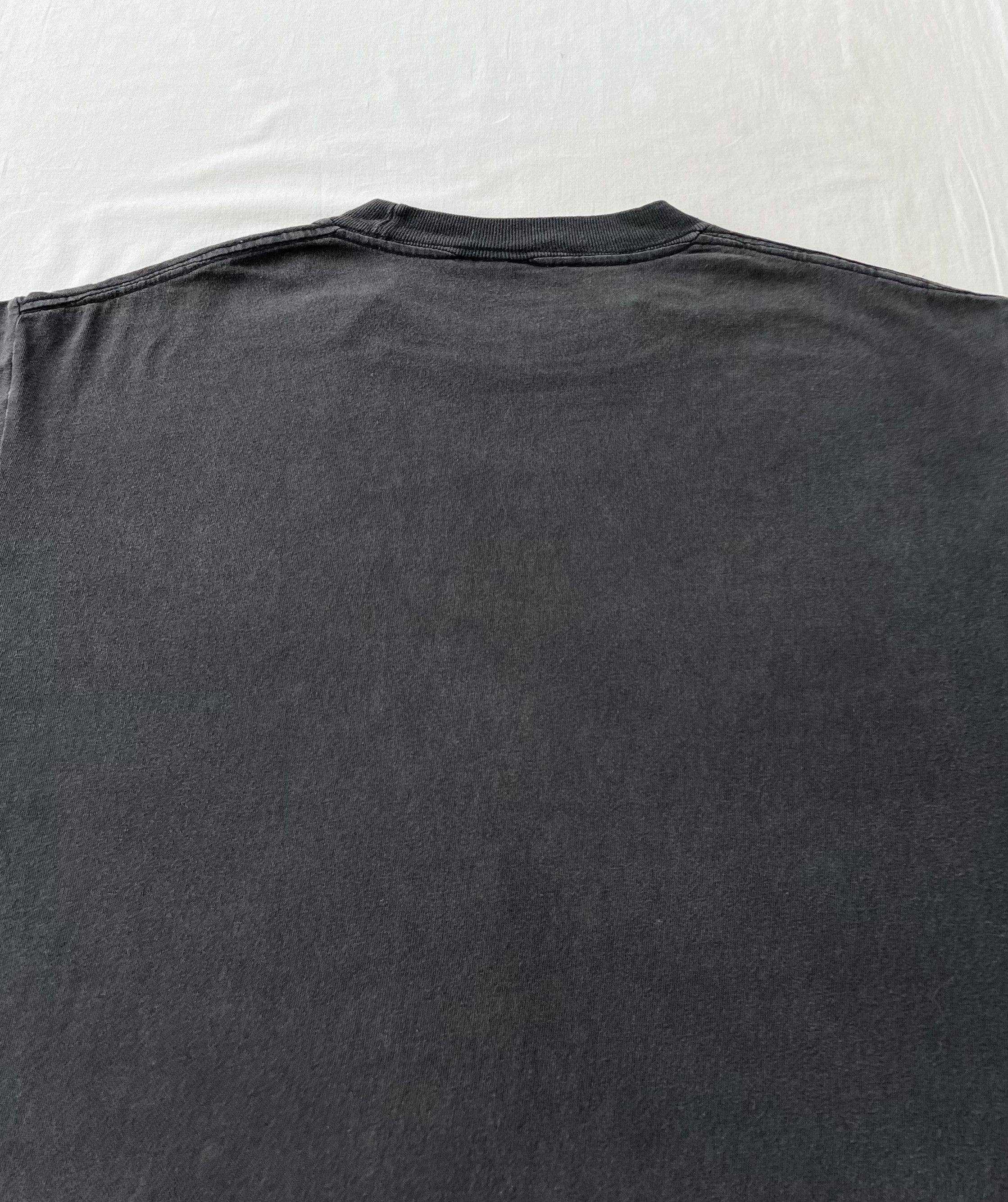 Vintage Vintage 1996 Xena Warrior Princess TV Show Black T-shirt Size US L / EU 52-54 / 3 - 12 Thumbnail