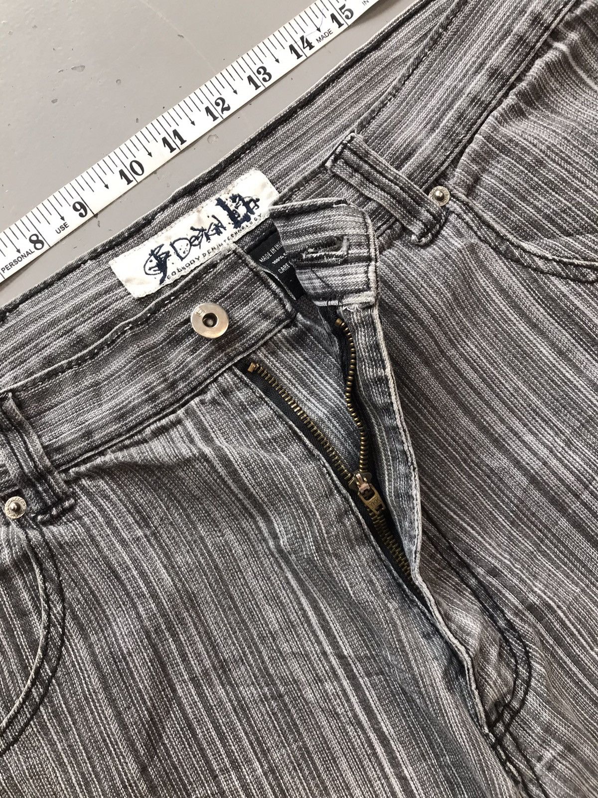 Vintage Vintage god body denim technology denim jort Size US 38 / EU 54 - 5 Thumbnail