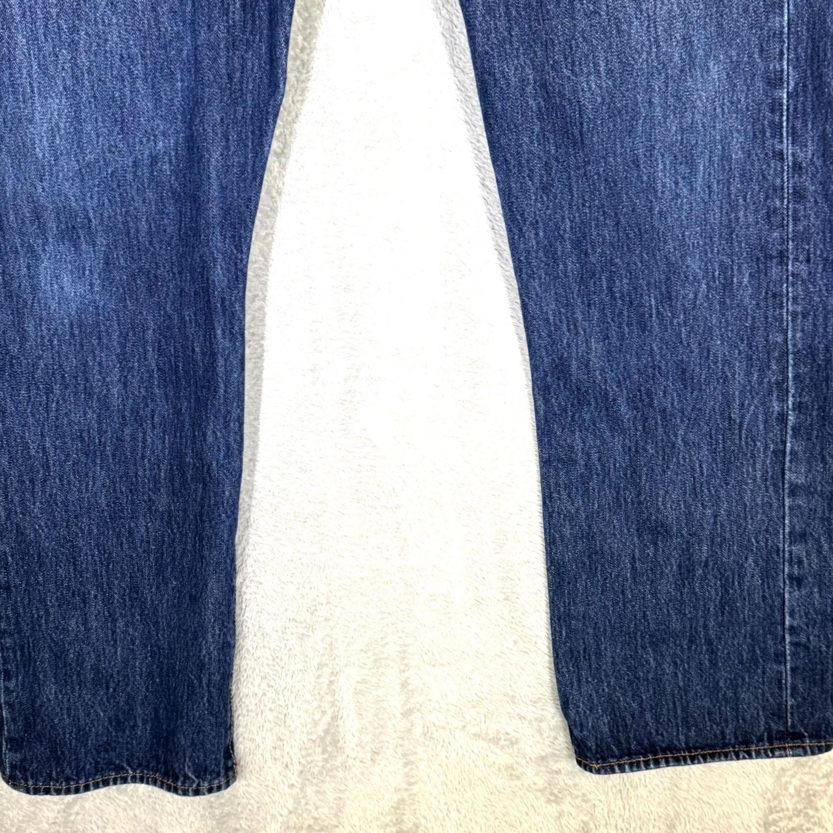 Levi's Levi’s 501 Jeans Men’s 38x30 Blue Denim Button Fly Mid-Rise Straight Leg Shirt? Size US 38 / EU 54 - 5 Thumbnail