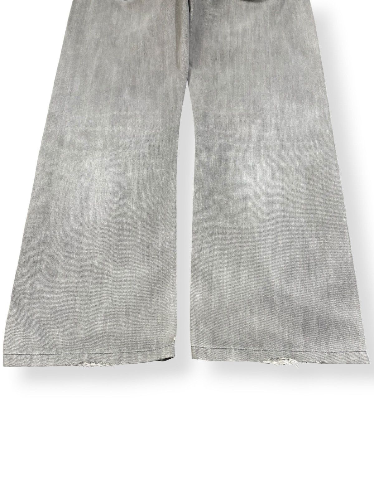 Undercover × Uniqlo Vintage Y2K Uniqlo Selvedge Grey Faded Distressed Jeans Size US 33 - 13 Thumbnail