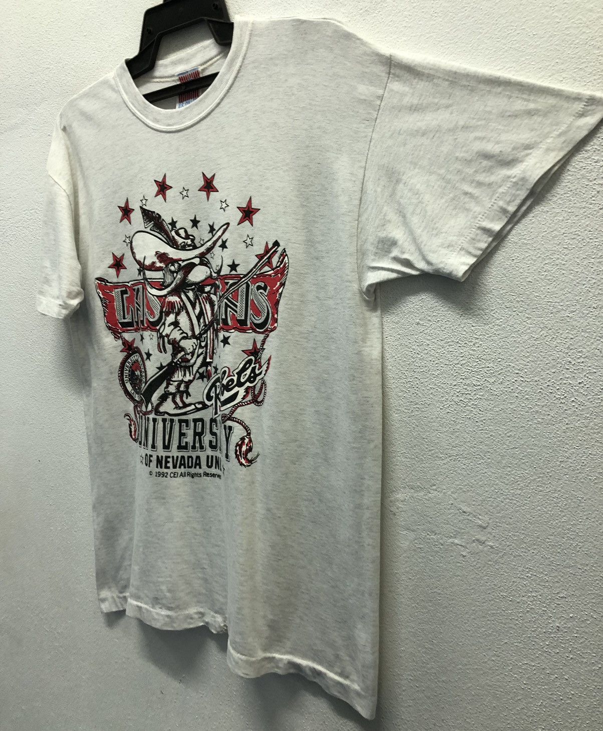 Vintage Vintage 1992 University Of Nevada Las Vegas T-Shirt Size US M / EU 48-50 / 2 - 5 Thumbnail