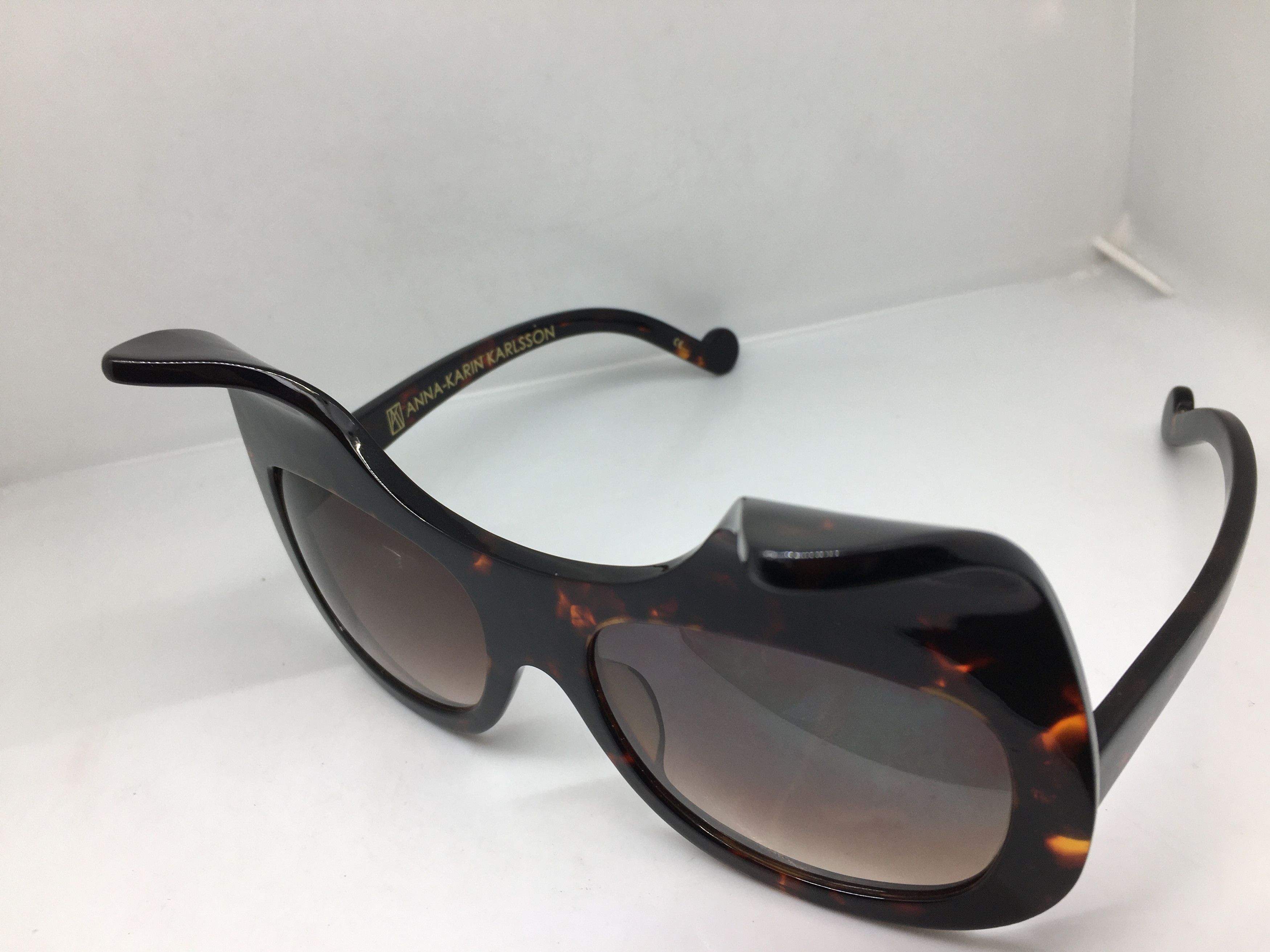 Other Ana-Karin Karlsson Handmade Tortoise Oversize Sunglasses Size ONE SIZE - 3 Thumbnail