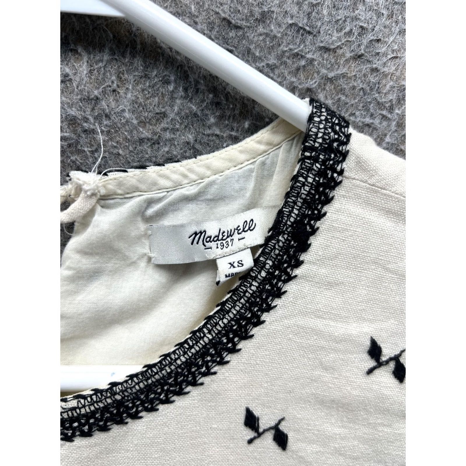 Madewell Madewell Dress Womens XS White Embroidered Geometric Shift T Shirt Short Sleeve Size XS / US 0-2 / IT 36-38 - 2 Thumbnail