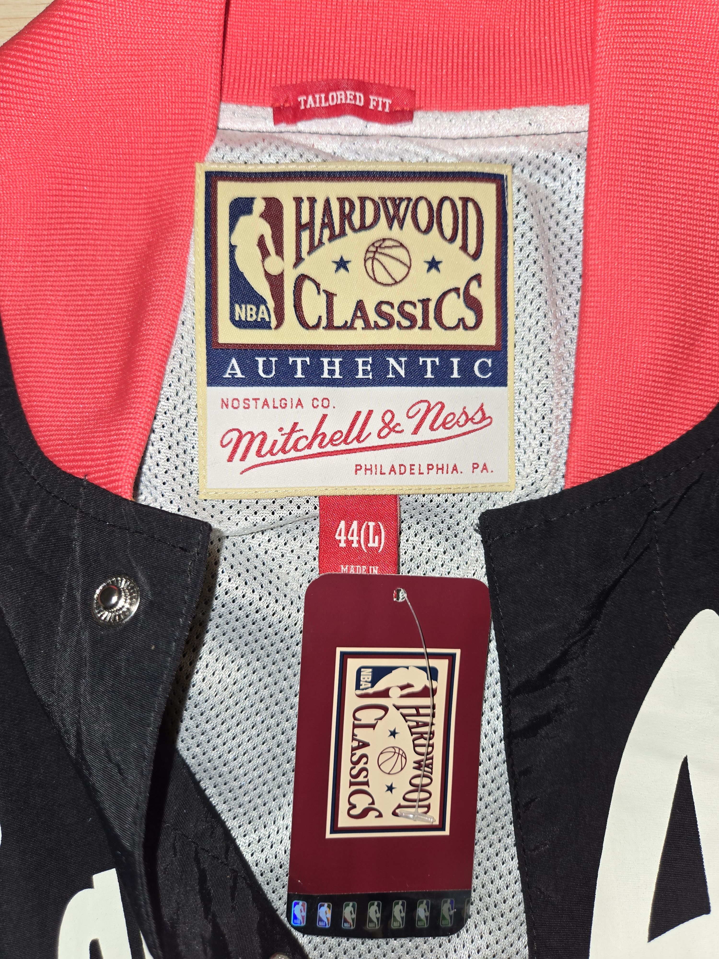 Mitchell & Ness Men's Black San Antonio Spurs Authentic Warmup Jacket Size US L / EU 52-54 / 3 - 4 Thumbnail