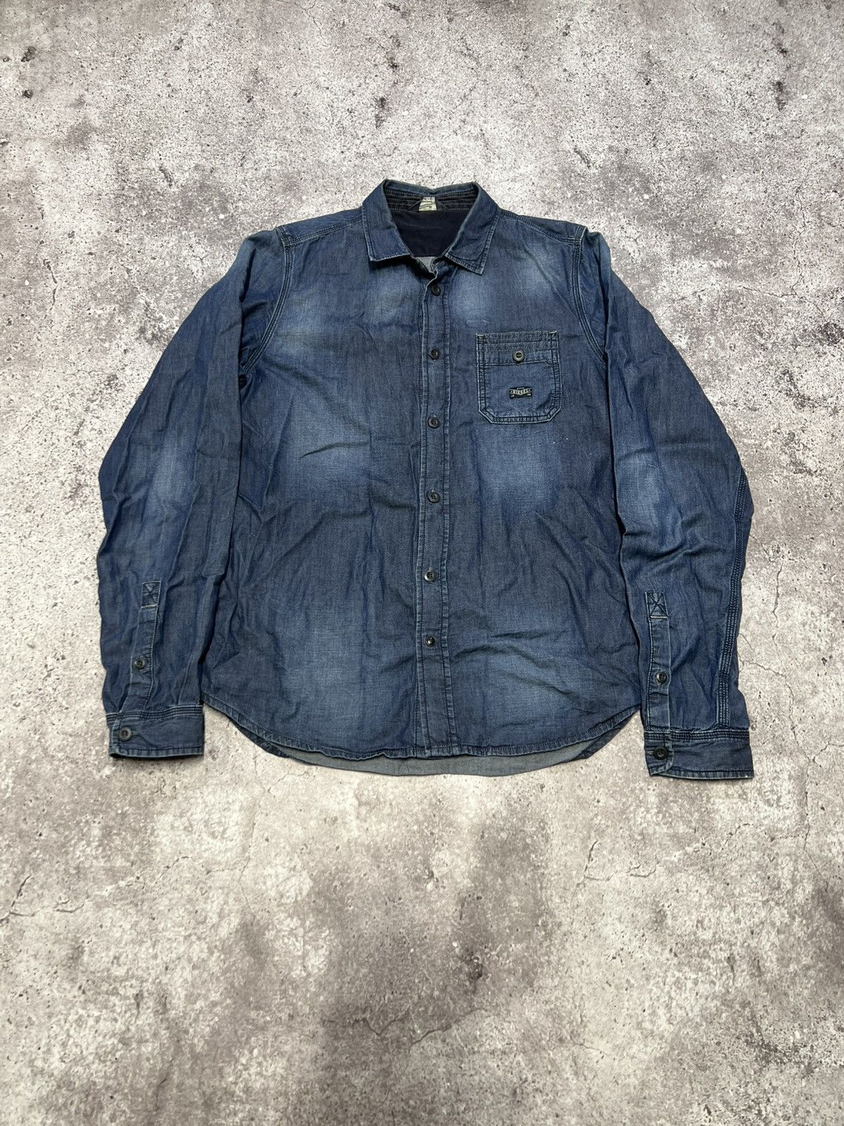 Diesel Vintage Diesel Denim Shirt Avant-Garde Western RRL Style Size US L / EU 52-54 / 3 - 4 Thumbnail