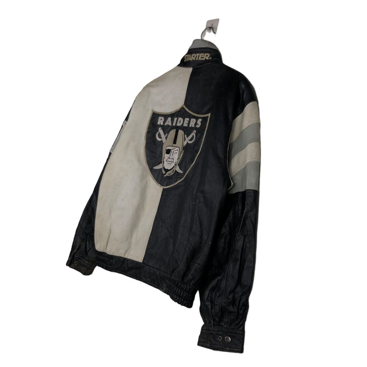 Starter 🔥VINTAGE LEATHER JACKET STARTER RAIDERS NFL BIG LOGO Size US M / EU 48-50 / 2 - 12 Thumbnail