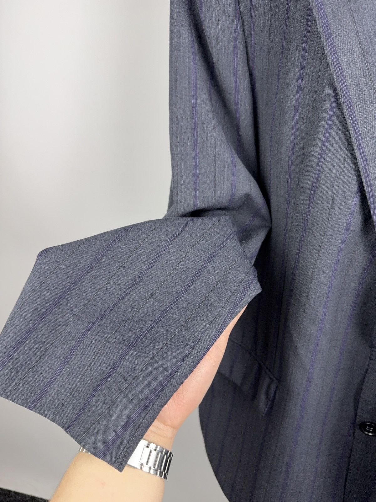 Hugo Boss 00s Hugo Boss Wool Blazer Pinstripe Grey Jacket Classic Fit Size 42R - 6 Thumbnail