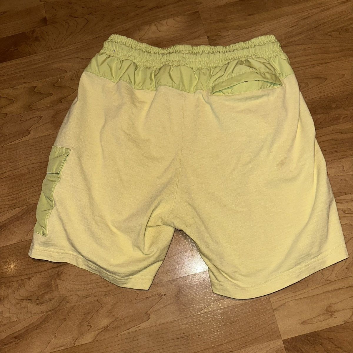 Nike Nike Cargo Shorts Drawstring Yellow green Mens Size M Size US 34 / EU 50 - 9 Thumbnail