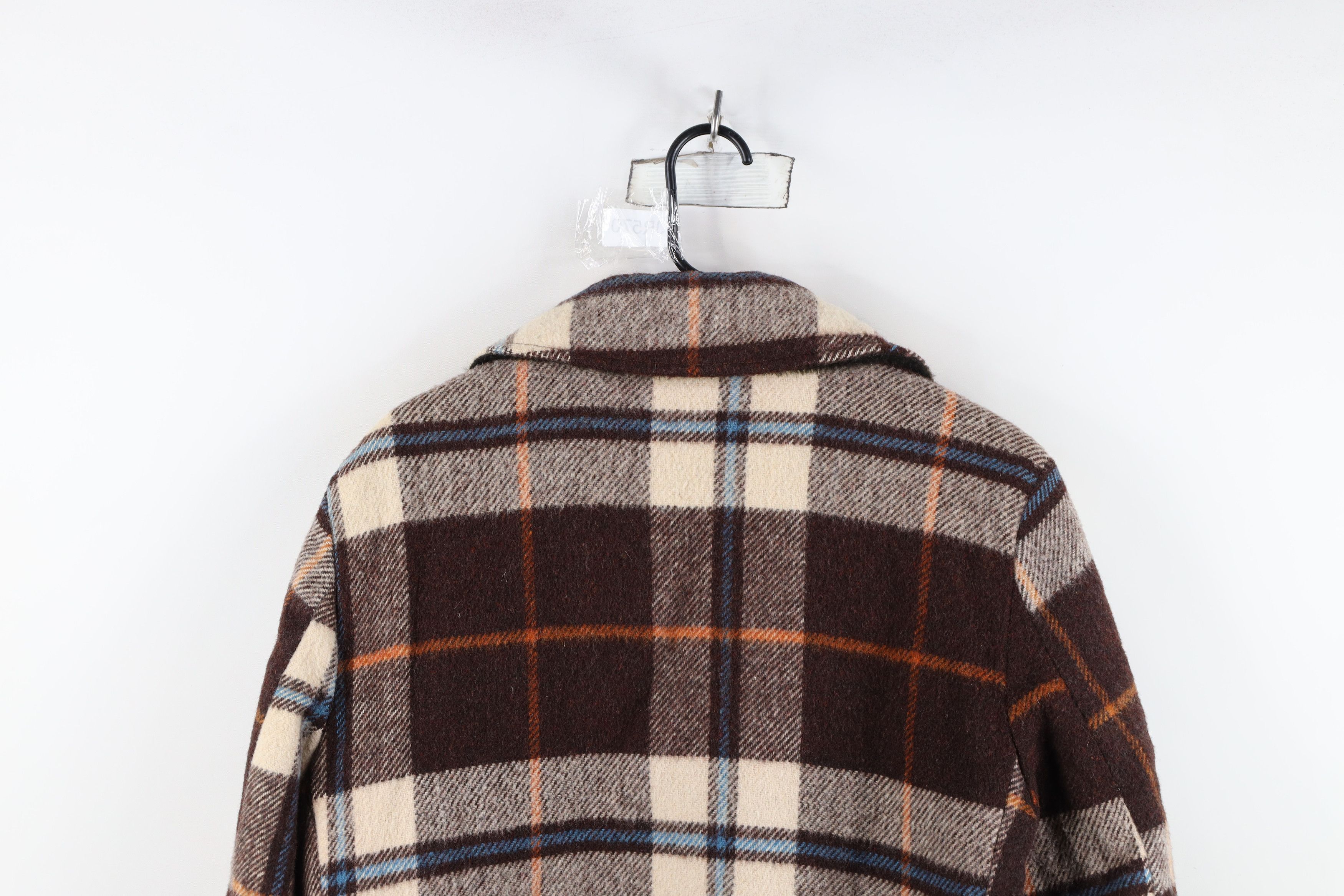 Vintage Vintage 60s 70s Streetwear Wool Button Jacket Plaid USA Size US L / EU 52-54 / 3 - 12 Thumbnail