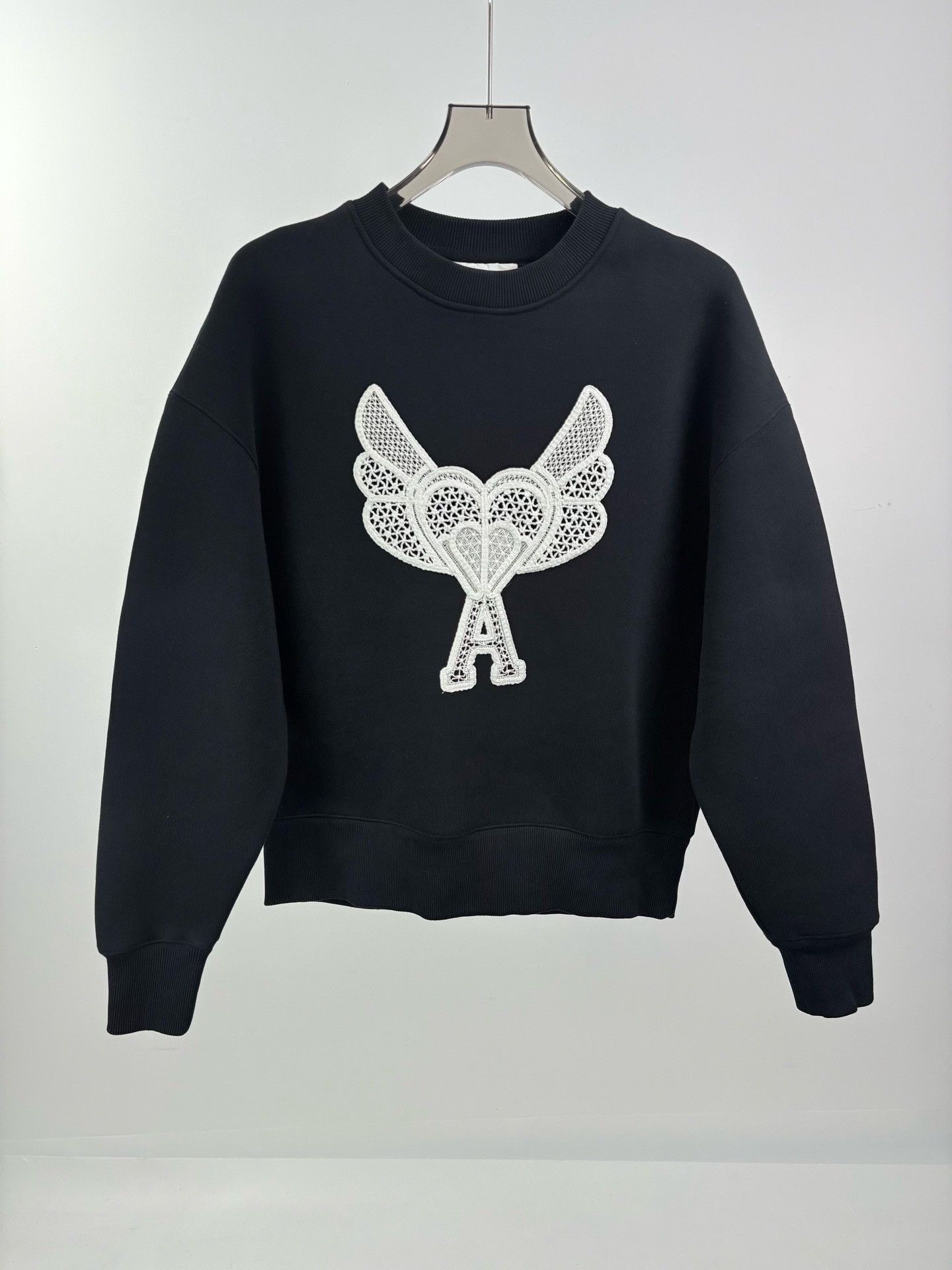 AMI AMI Embroidered Long-Sleeve Sweatshirt Size US M / EU 48-50 / 2 - 1 Thumbnail