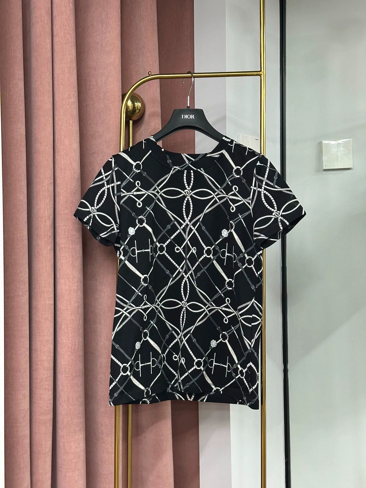 Hermes Black Short Sleeve Printed T-shirt