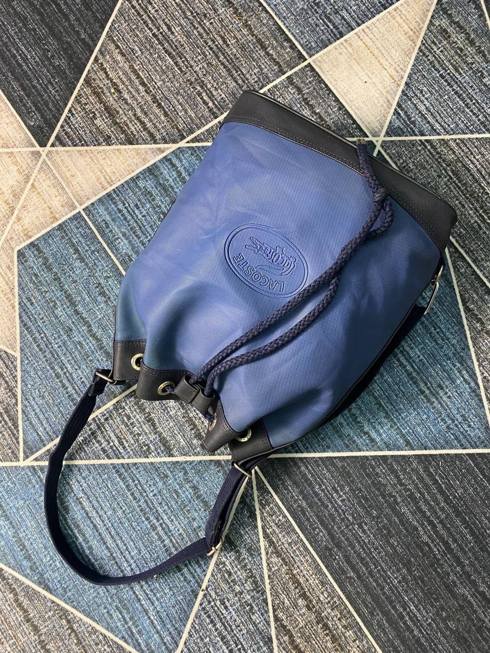 Lacoste × Vintage Vintage Lacoste Bucket Bag Size ONE SIZE - 2 Thumbnail