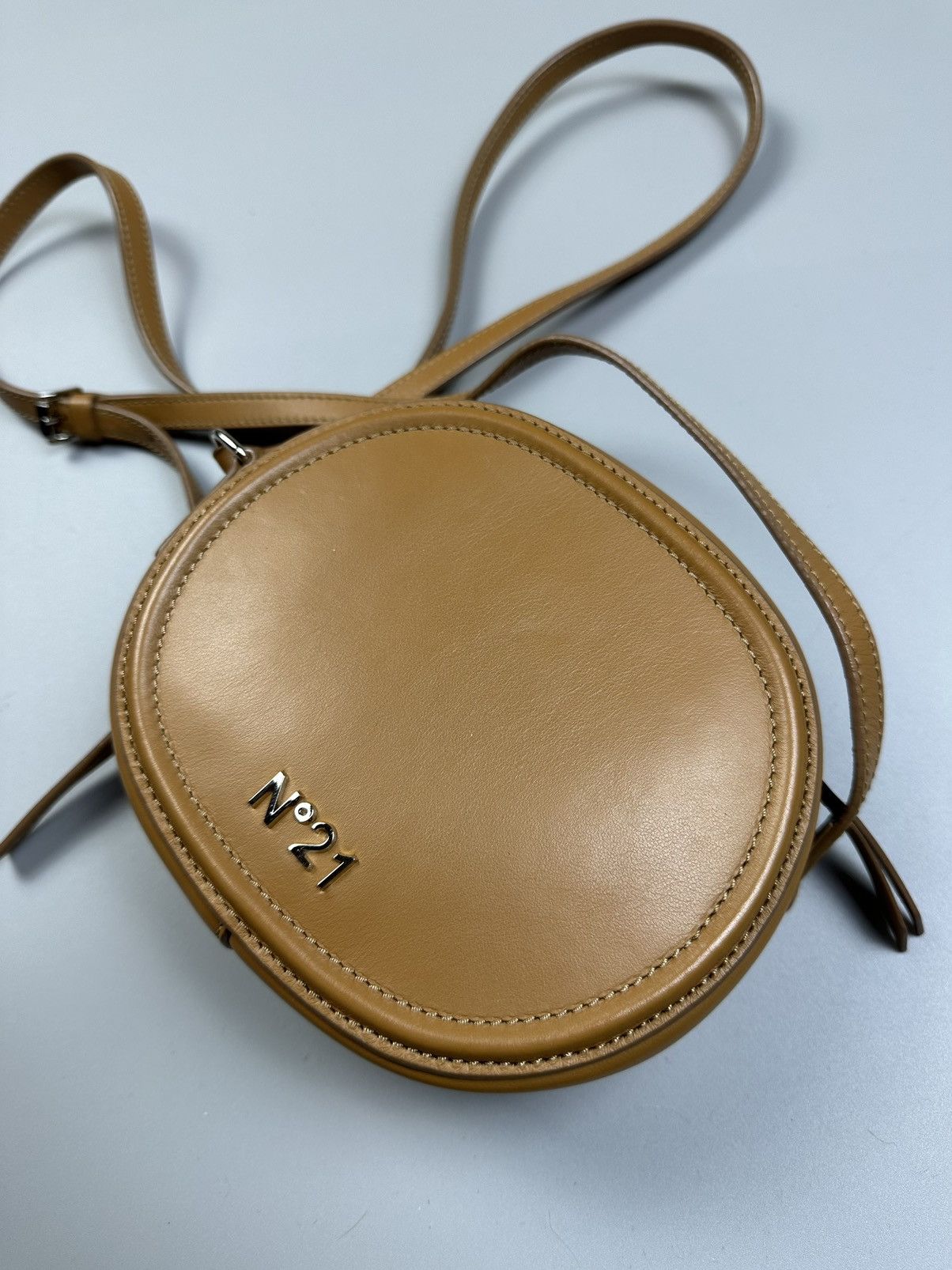N21 N21 leather Round crossbody mini bag with rhinestones Size ONE SIZE - 4 Thumbnail