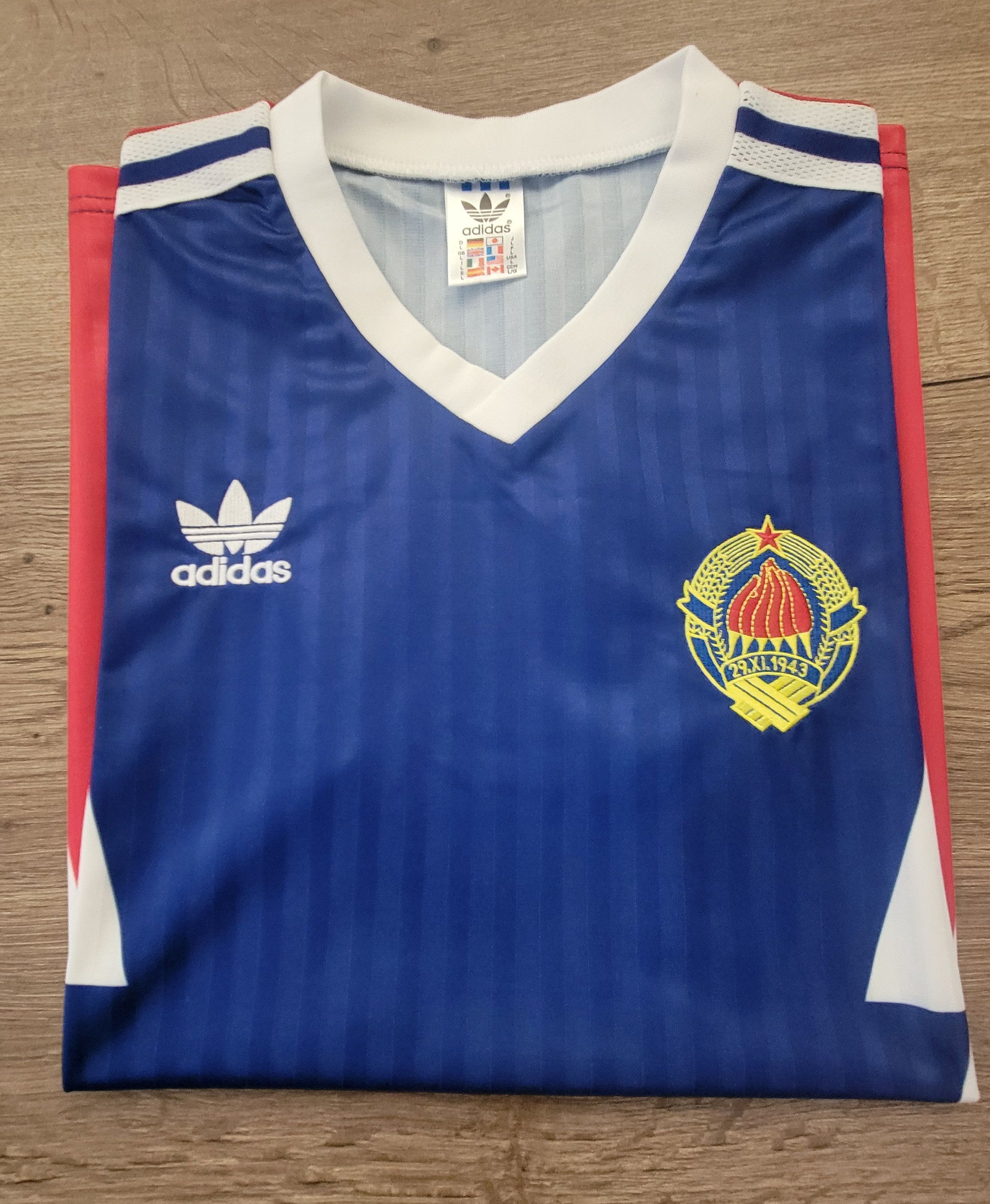 Other Yugoslavia 1990 Vintage Soccer Jersey Trikot Size US L / EU 52-54 / 3 - 5 Thumbnail