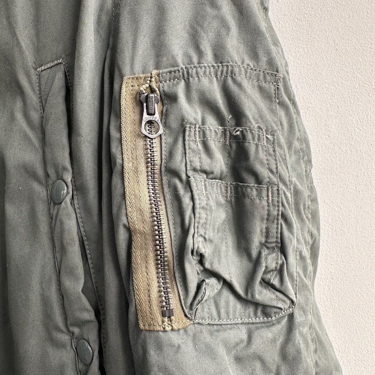 Vintage Vintage Military Parka N-3B Sherpa Hood Flight Jacket USAF Size US S / EU 44-46 / 1 - 14 Thumbnail