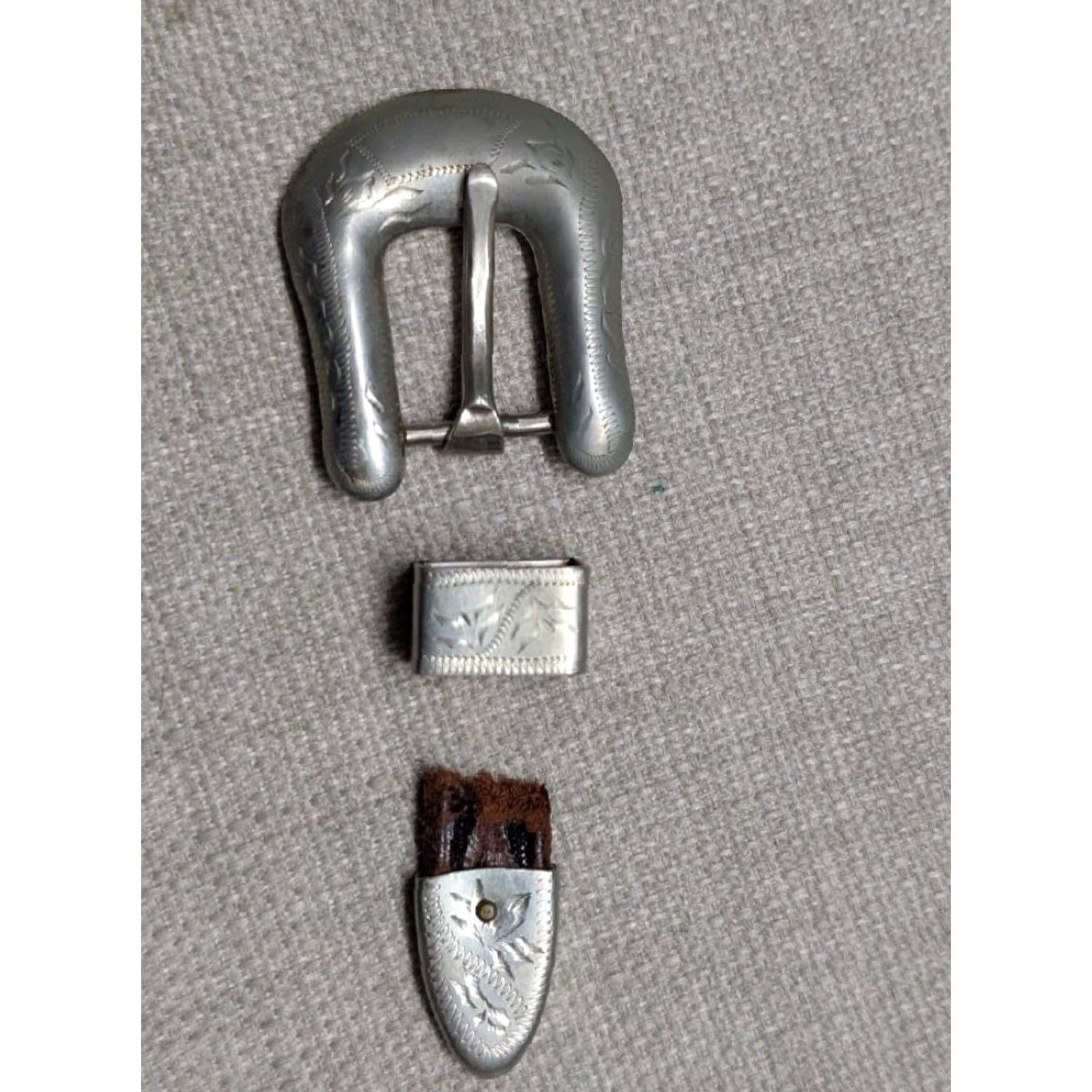 Vintage VINTAGE Ricardo belt buckle set Western Cowboy belt buckle Men Nickel Silver 3PC nickel silver Ricardo belt buckle western set for men 5/8" opening Size ONE SIZE - 3 Thumbnail